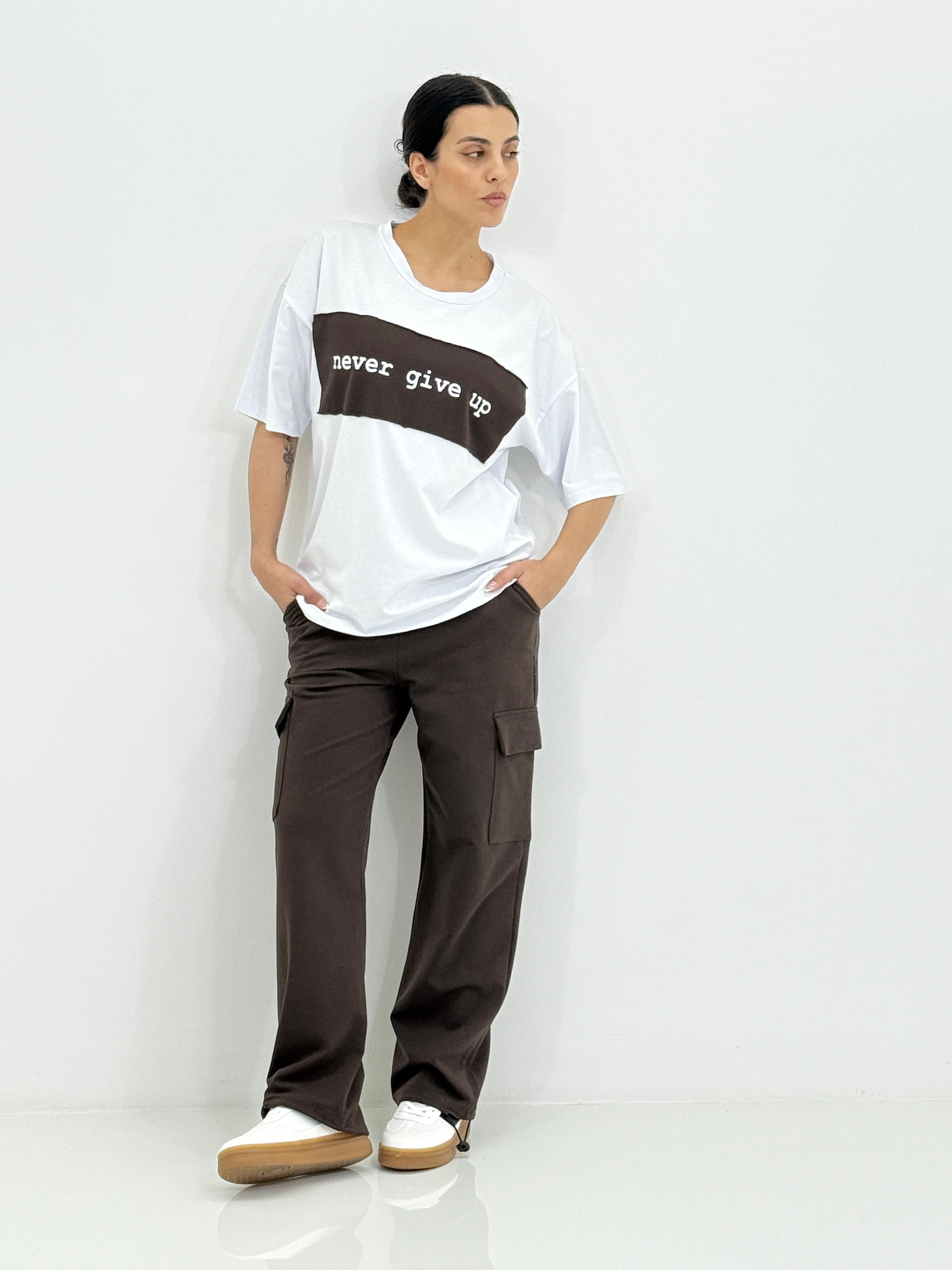 COMPLETO T-SHIRT E PANTALONE CARGO NEW SS25