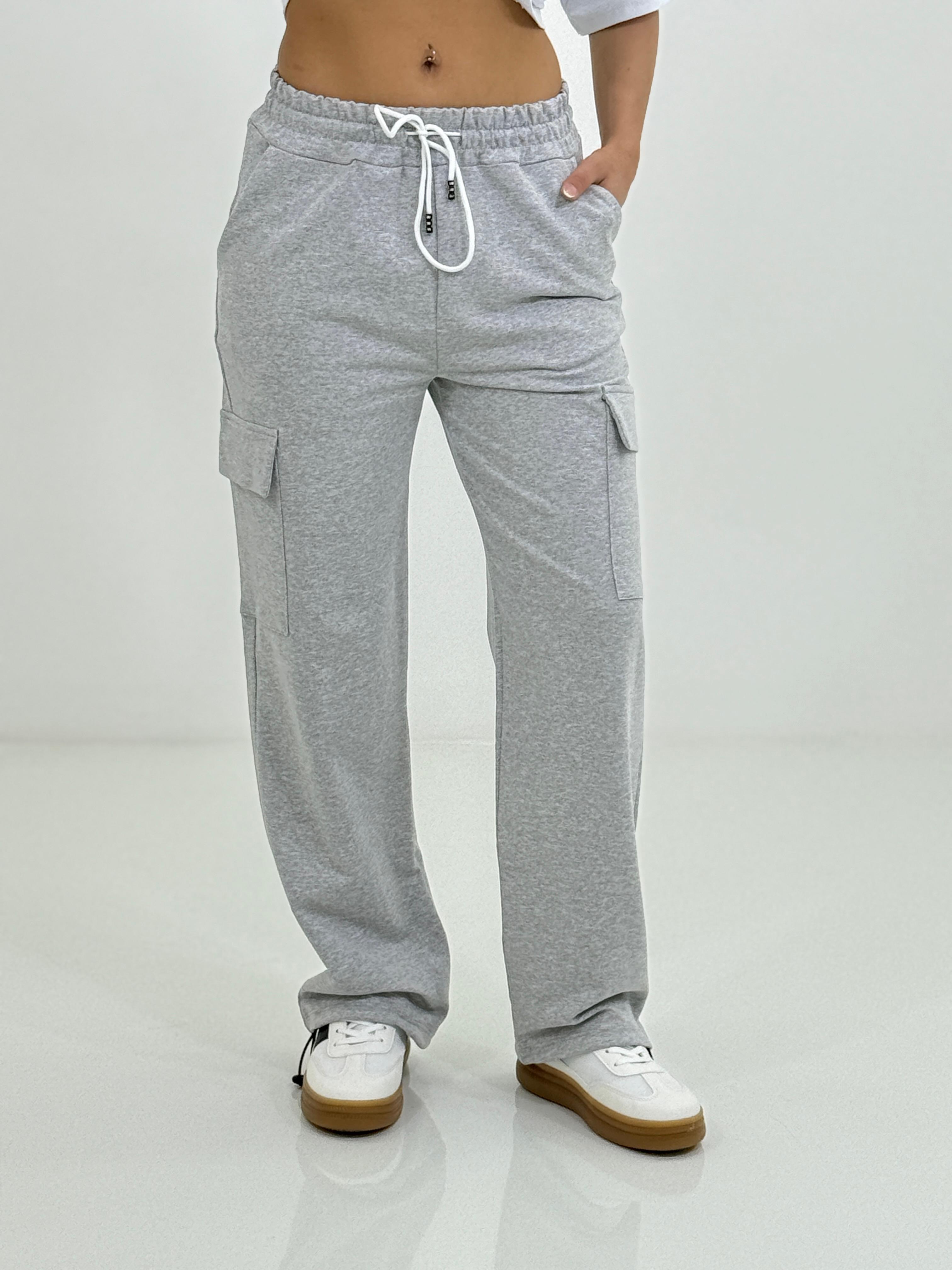 COMPLETO T-SHIRT E PANTALONE CARGO NEW SS25