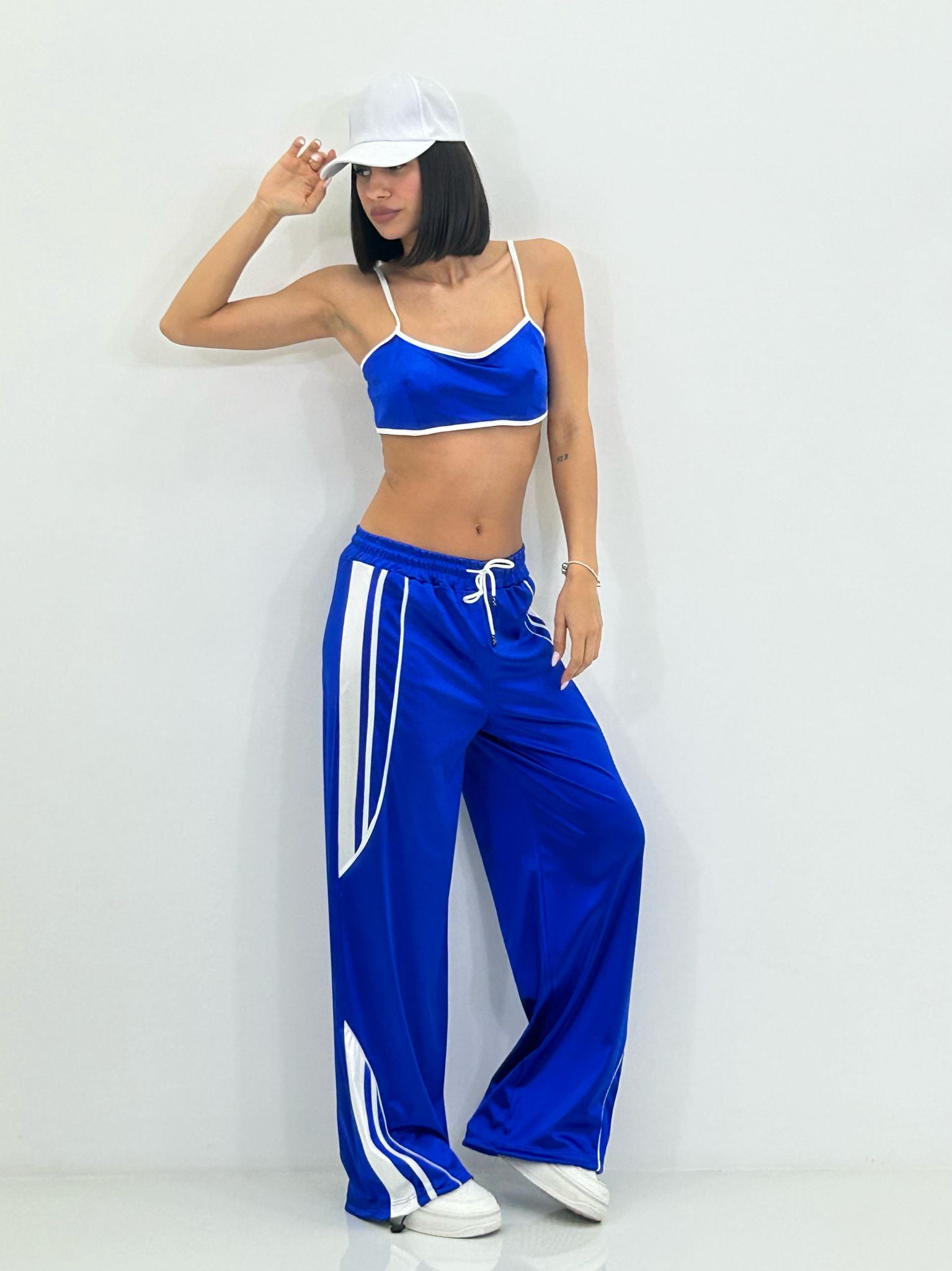 107305-SET-TOP-E-PANTALONE-IN-RASO-NEW-SS25-SET-TOP-E-PANTALONE-IN-RASO-NEW-SS25.jpg