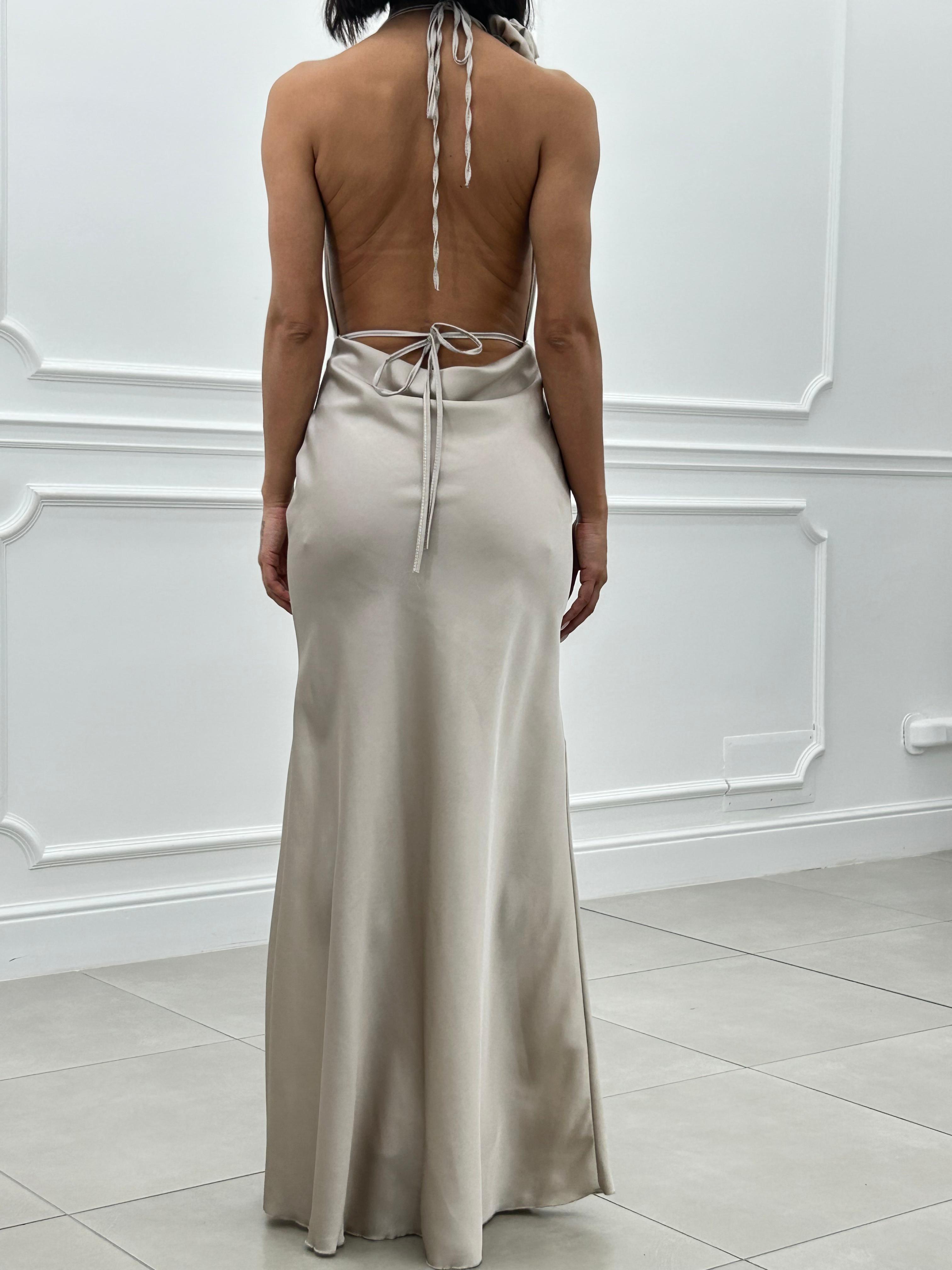 DRESS LUNGO IN RASO CON FIORE NEW SS25
