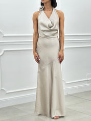 DRESS LUNGO IN RASO CON FIORE NEW SS25