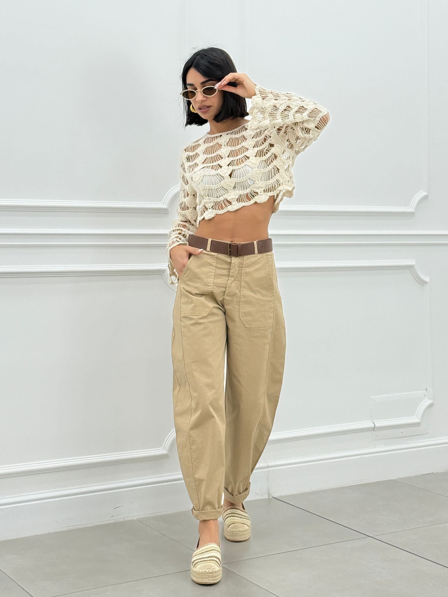 108111-PANTALONE-BALLOON-CON-CINTURA-NEW-SS25-PANTALONE-BALLOON-CON-CINTURA-NEW-SS25.jpg