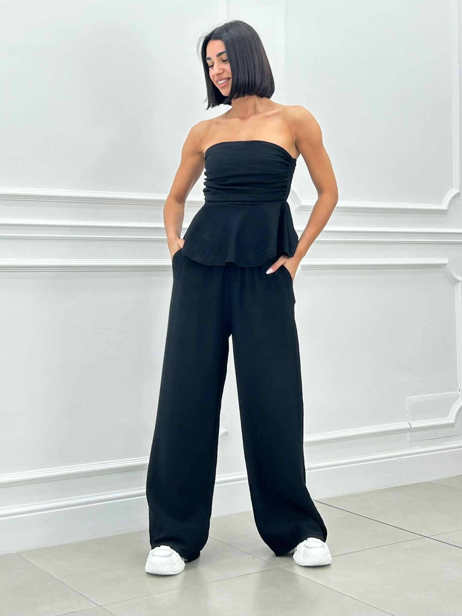COORDINATO TOP CON BALZE E PANTALONE NEW SS25