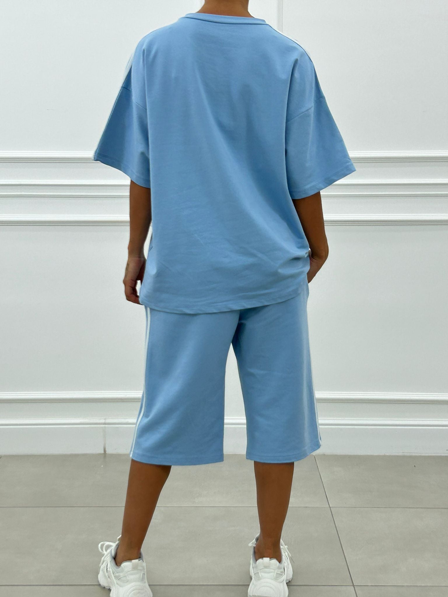 COORD SET BERMUDA E T-SHIRT NEW SS25