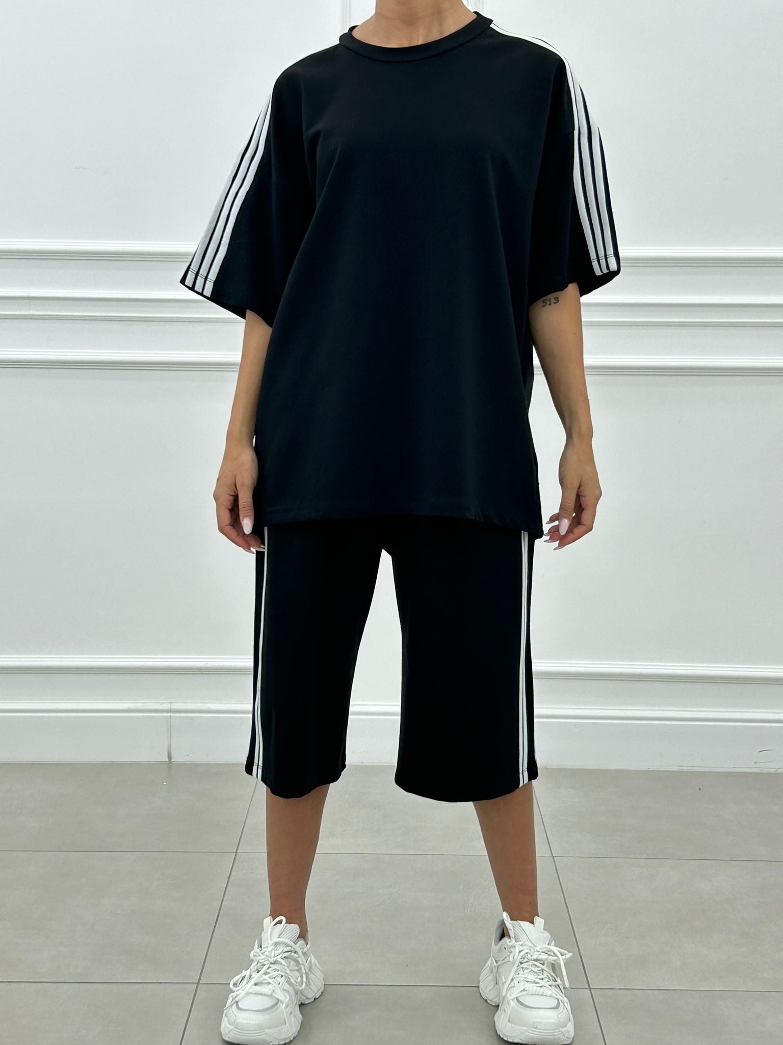 COORD SET BERMUDA E T-SHIRT NEW SS25
