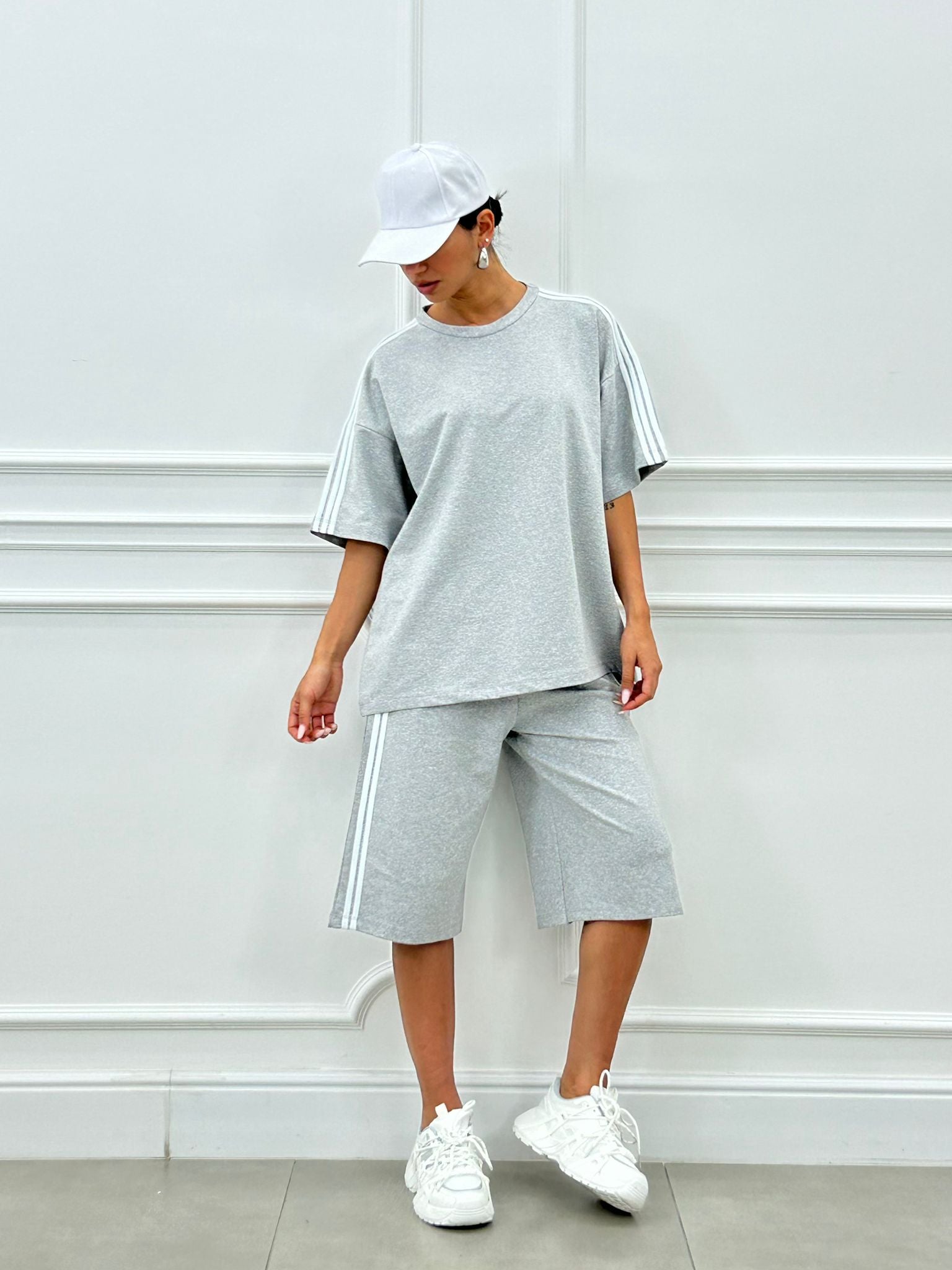 COORD SET BERMUDA E T-SHIRT NEW SS25