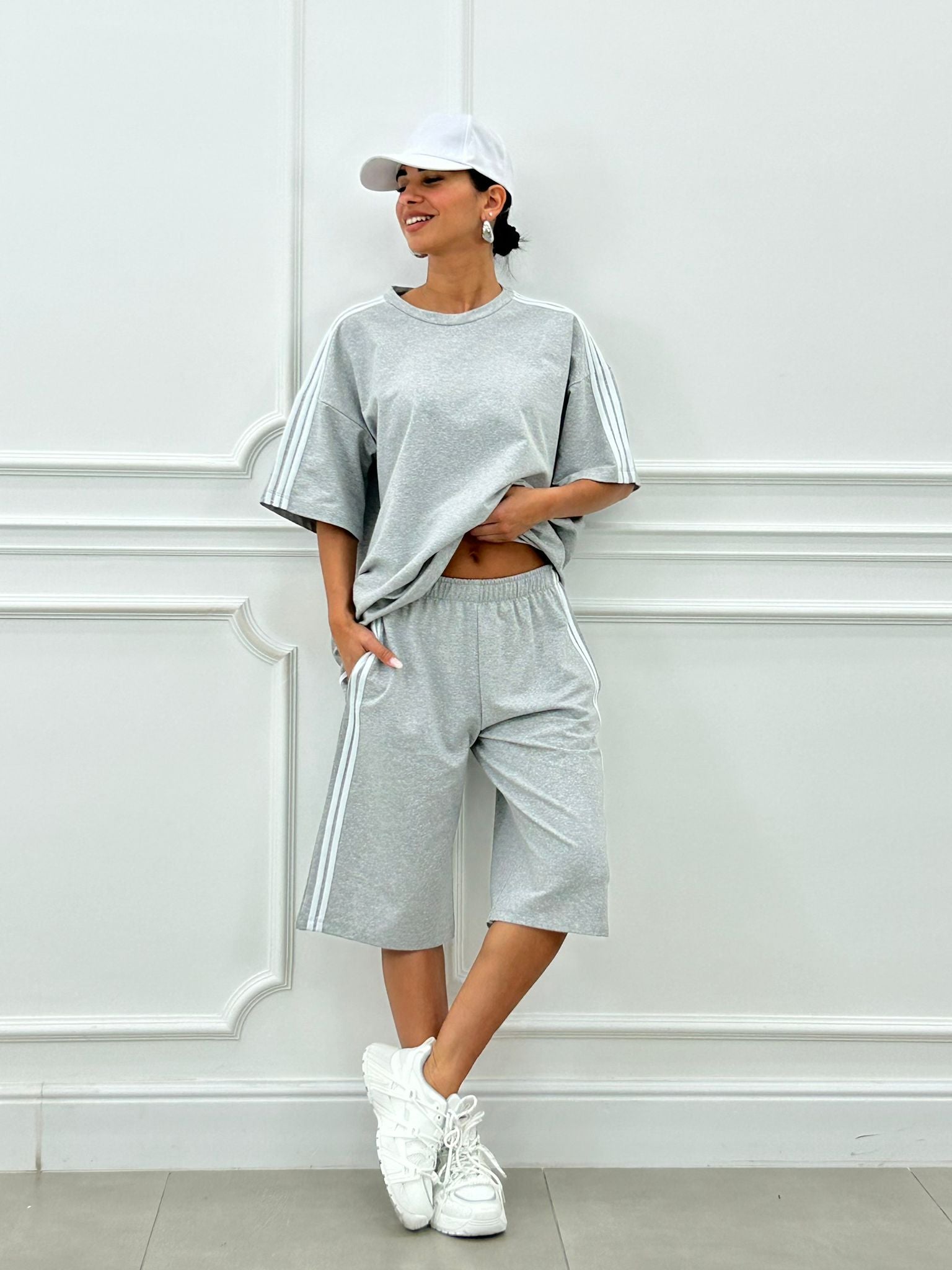 108801-COORD-SET-BERMUDA-E-T-SHIRT-NEW-SS25-COORD-SET-BERMUDA-E-T-SHIRT-NEW-SS25.jpg