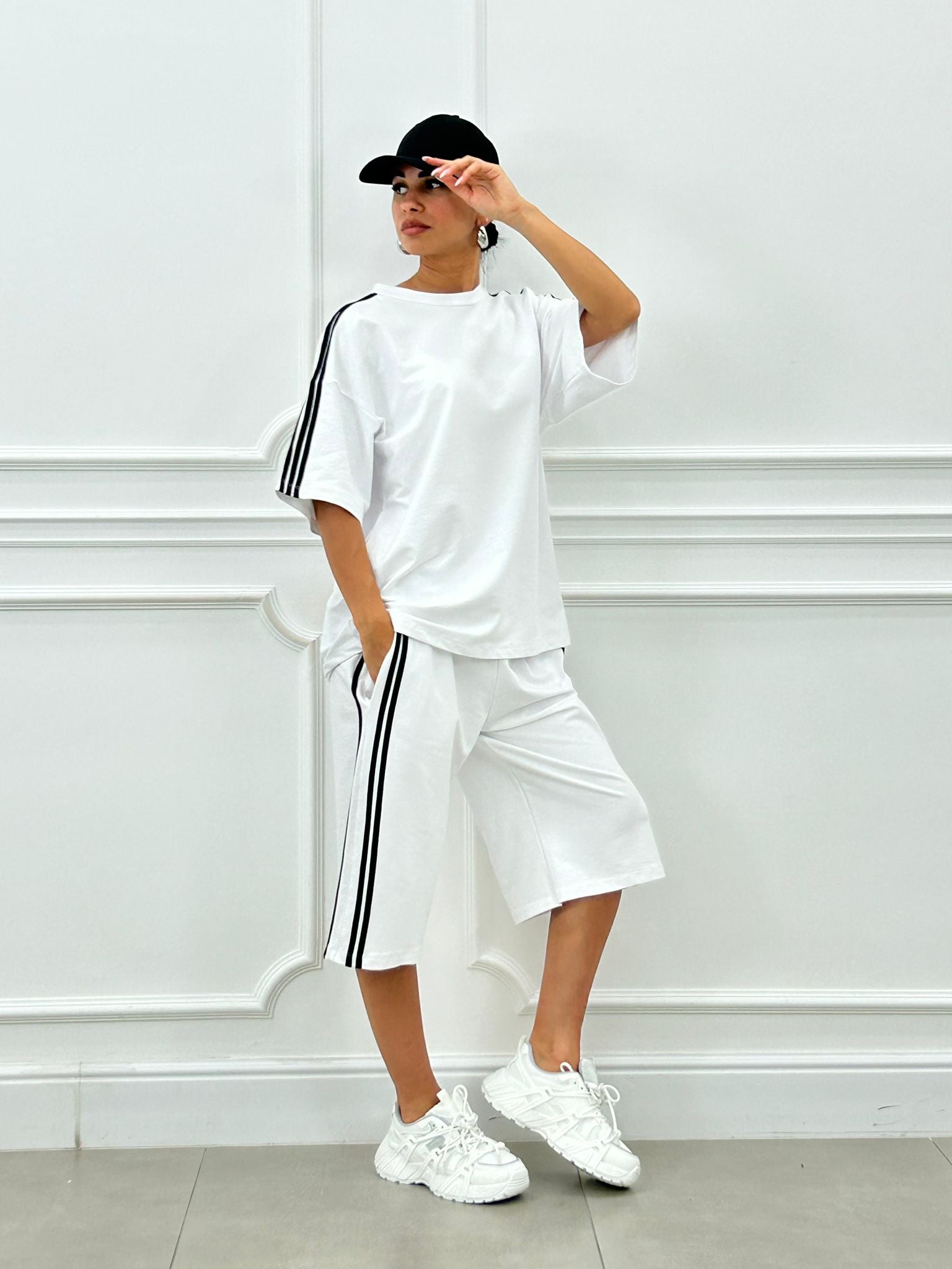 COORD SET BERMUDA E T-SHIRT NEW SS25