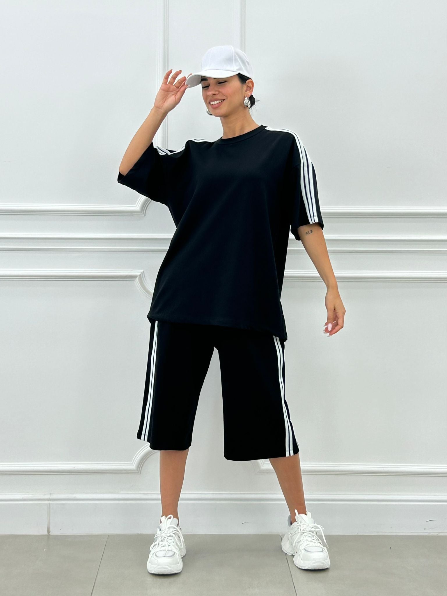 COORD SET BERMUDA E T-SHIRT NEW SS25