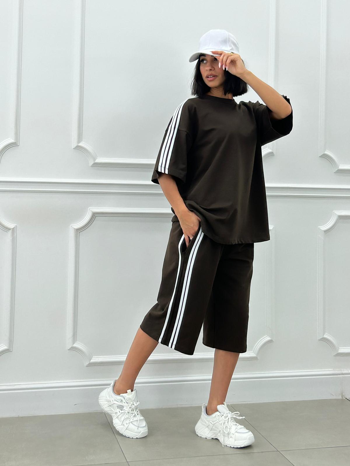 108936-COORD-SET-BERMUDA-E-T-SHIRT-NEW-SS25-COORD-SET-BERMUDA-E-T-SHIRT-NEW-SS25.jpg