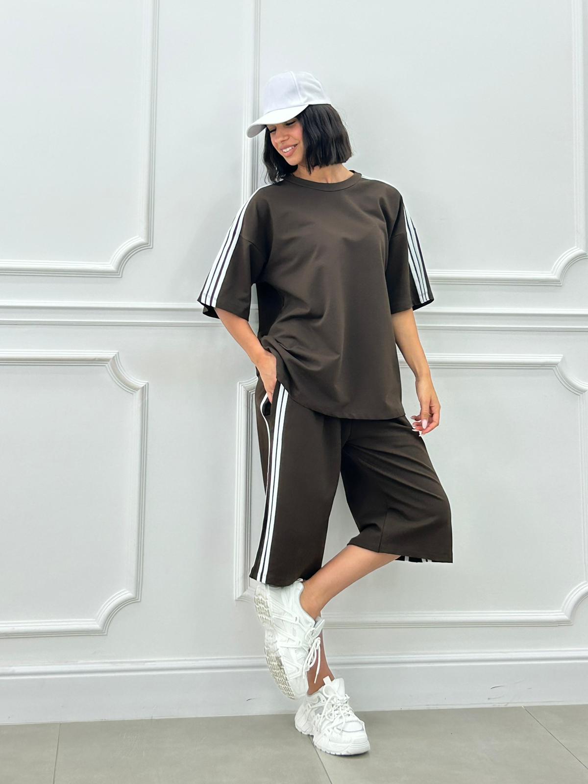 COORD SET BERMUDA E T-SHIRT NEW SS25
