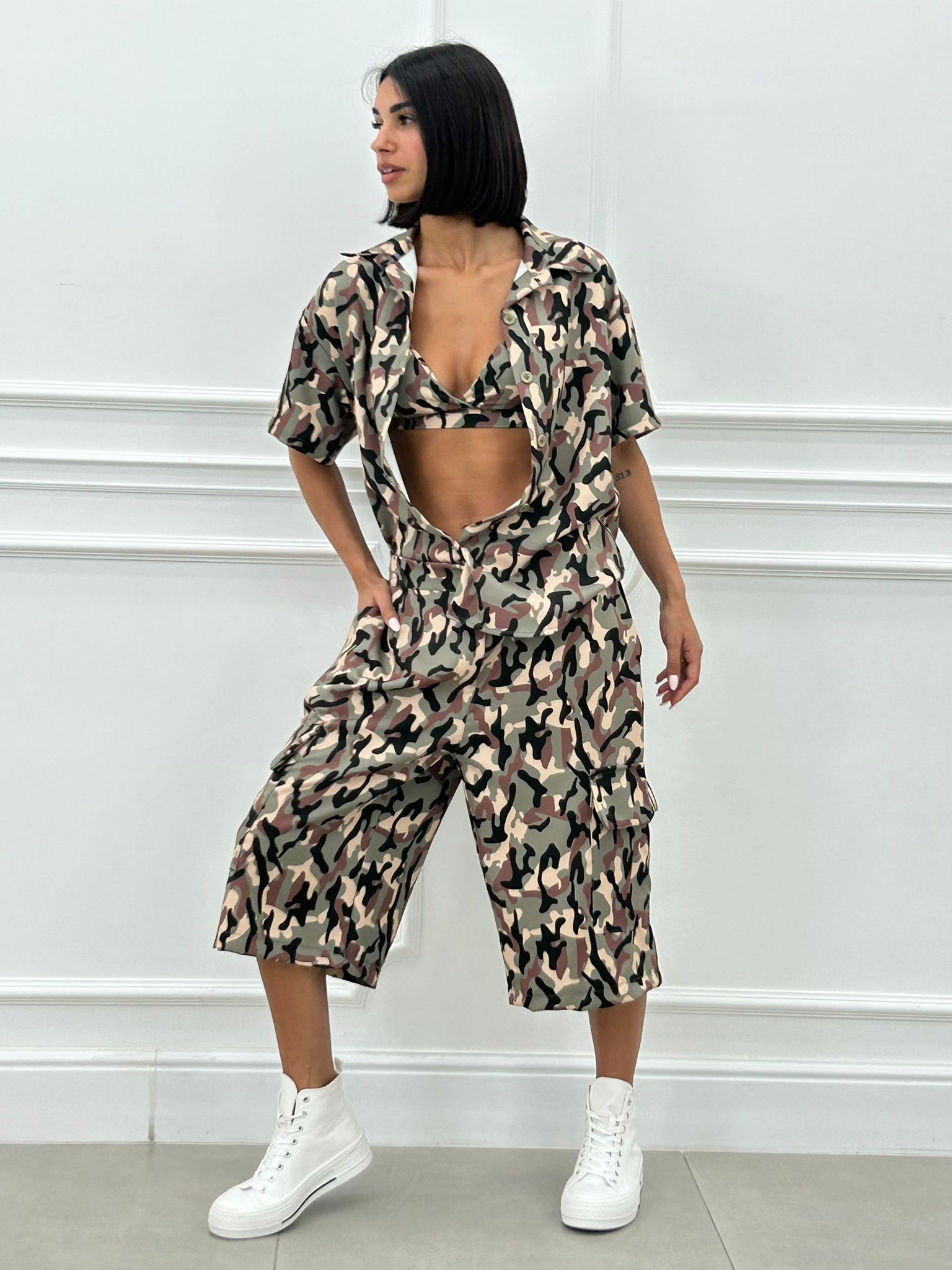 109912-COORDINATO-3-PEZZI-CAMOUFLAGE-NEW-SS25-COORDINATO-3-PEZZI-CAMOUFLAGE-NEW-SS25.jpg