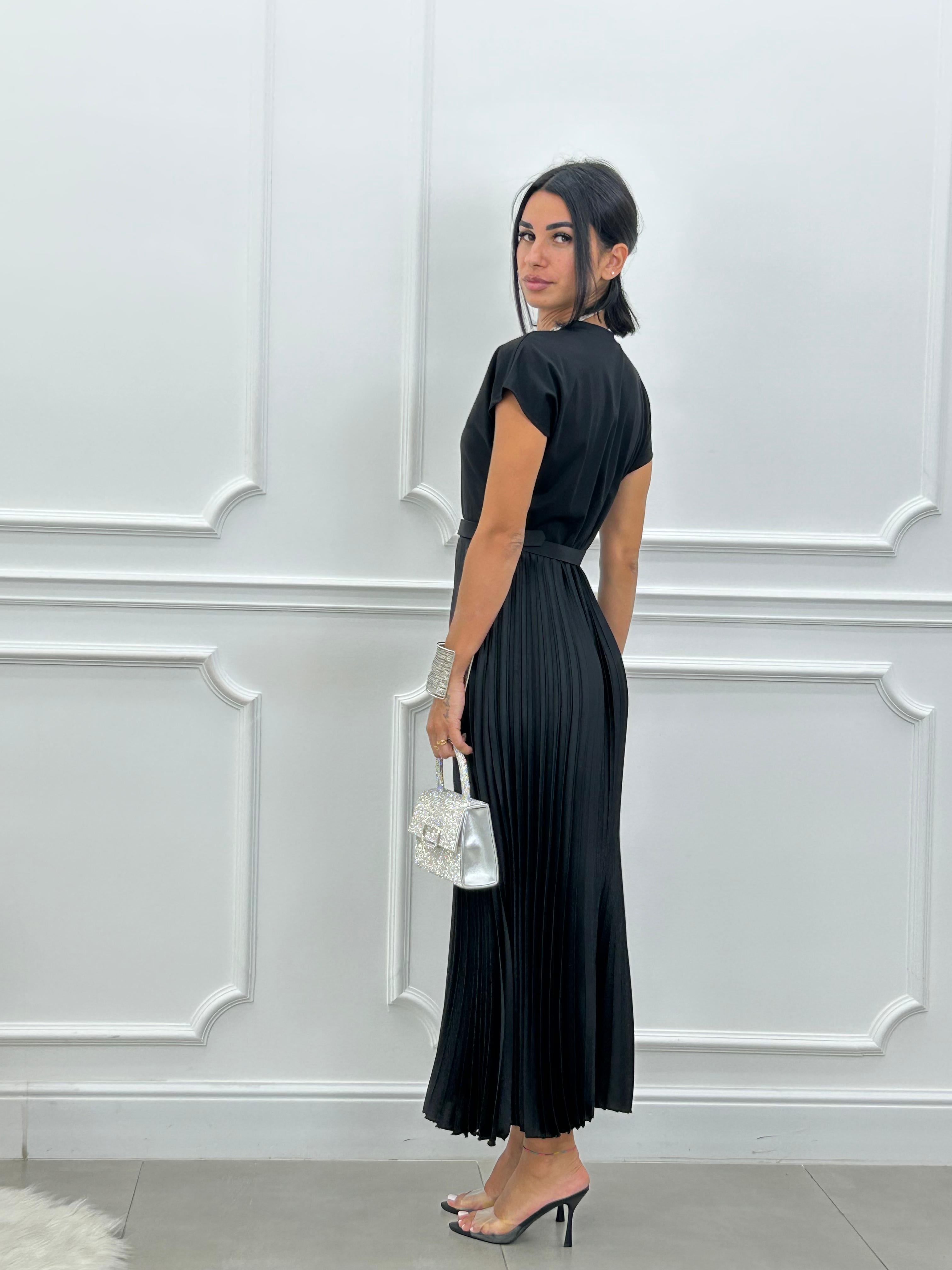 ABITO LUNGO PLISSET E CINTURA NEW SS25