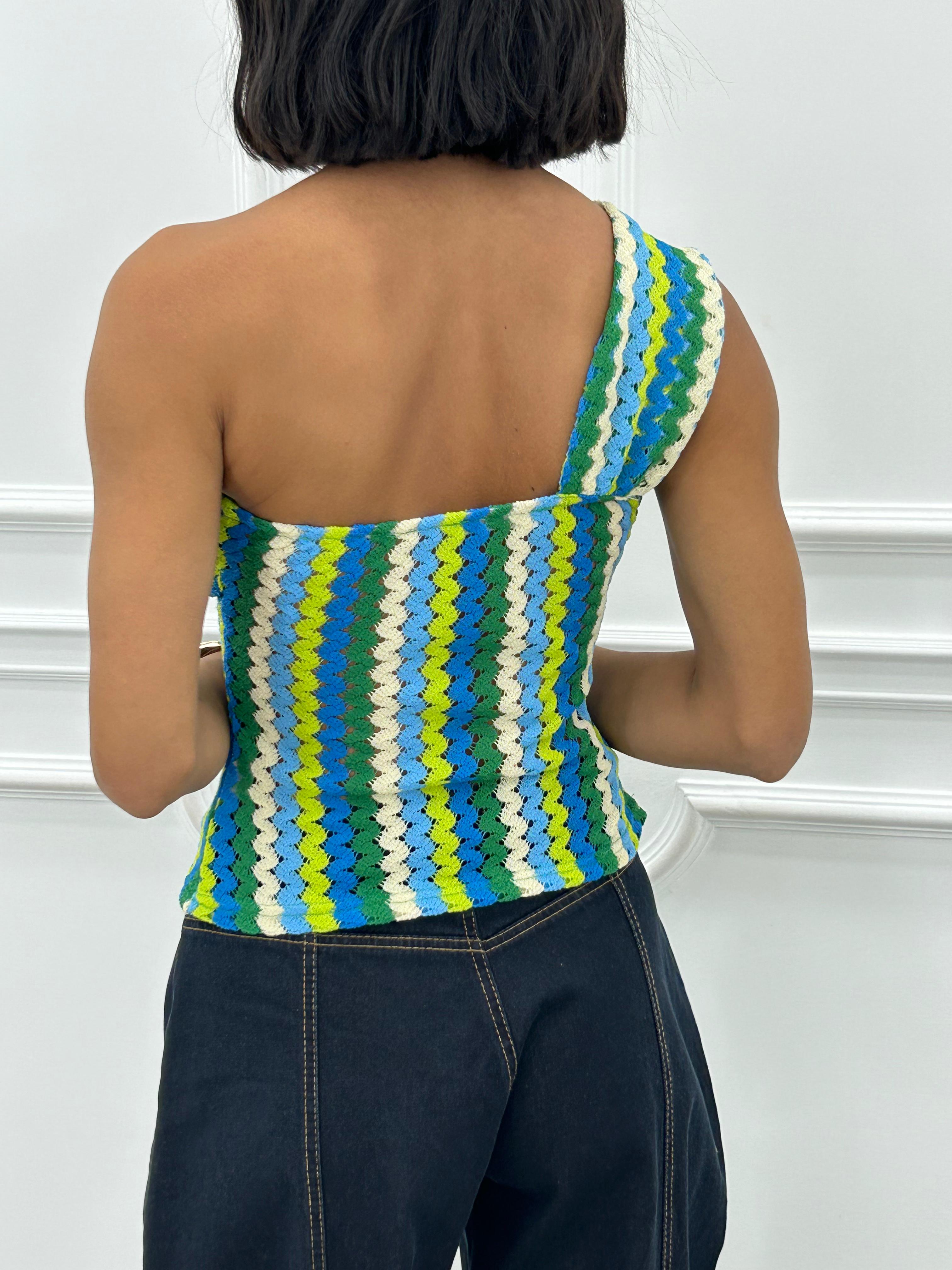 MAGLIA MONOSPALLA GEO CHIC NEW SS25