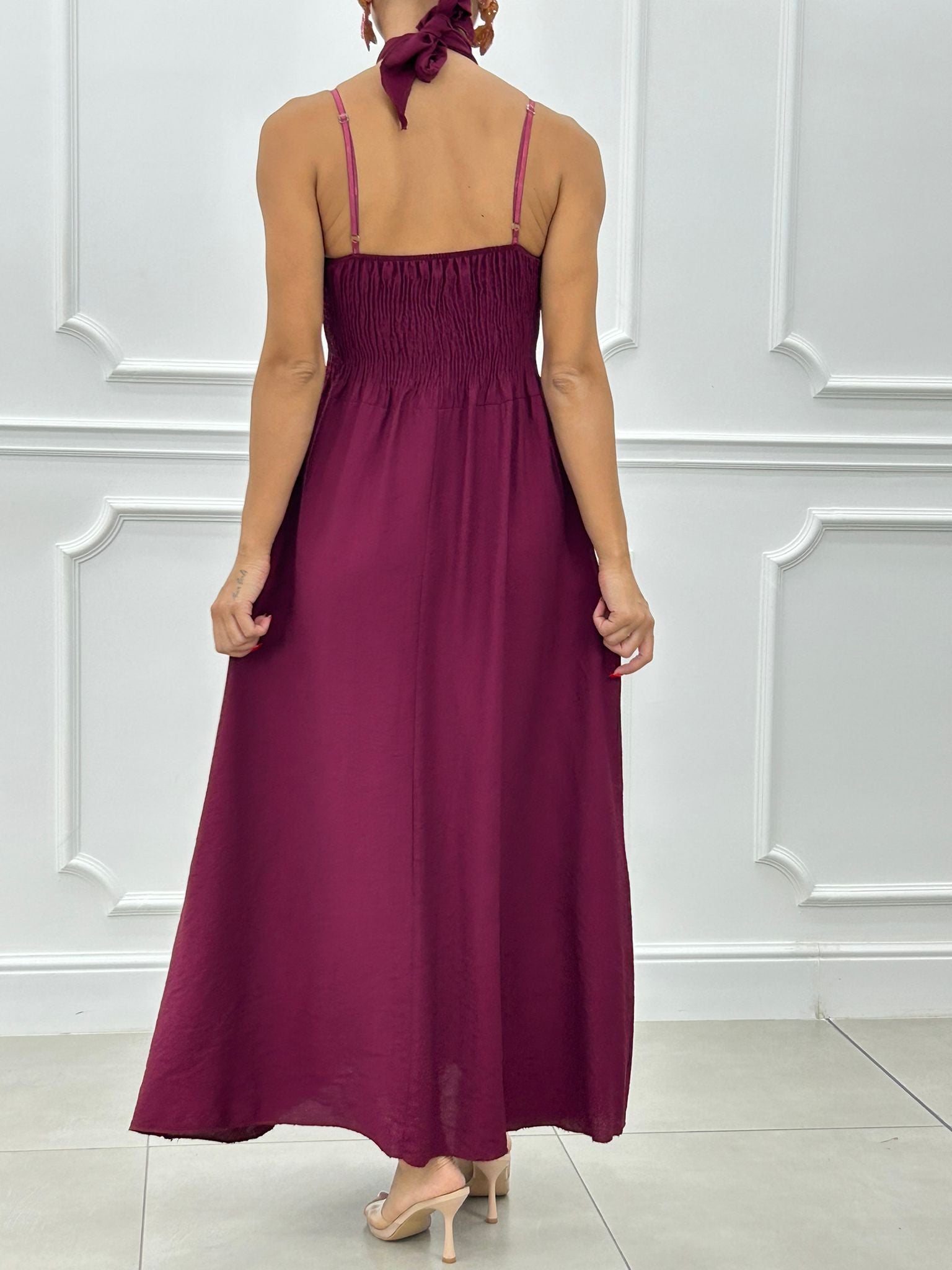 DRESS