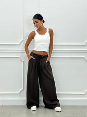 PANTALONE CON PINCES E DOPPIO FIOCCO NEW AI26