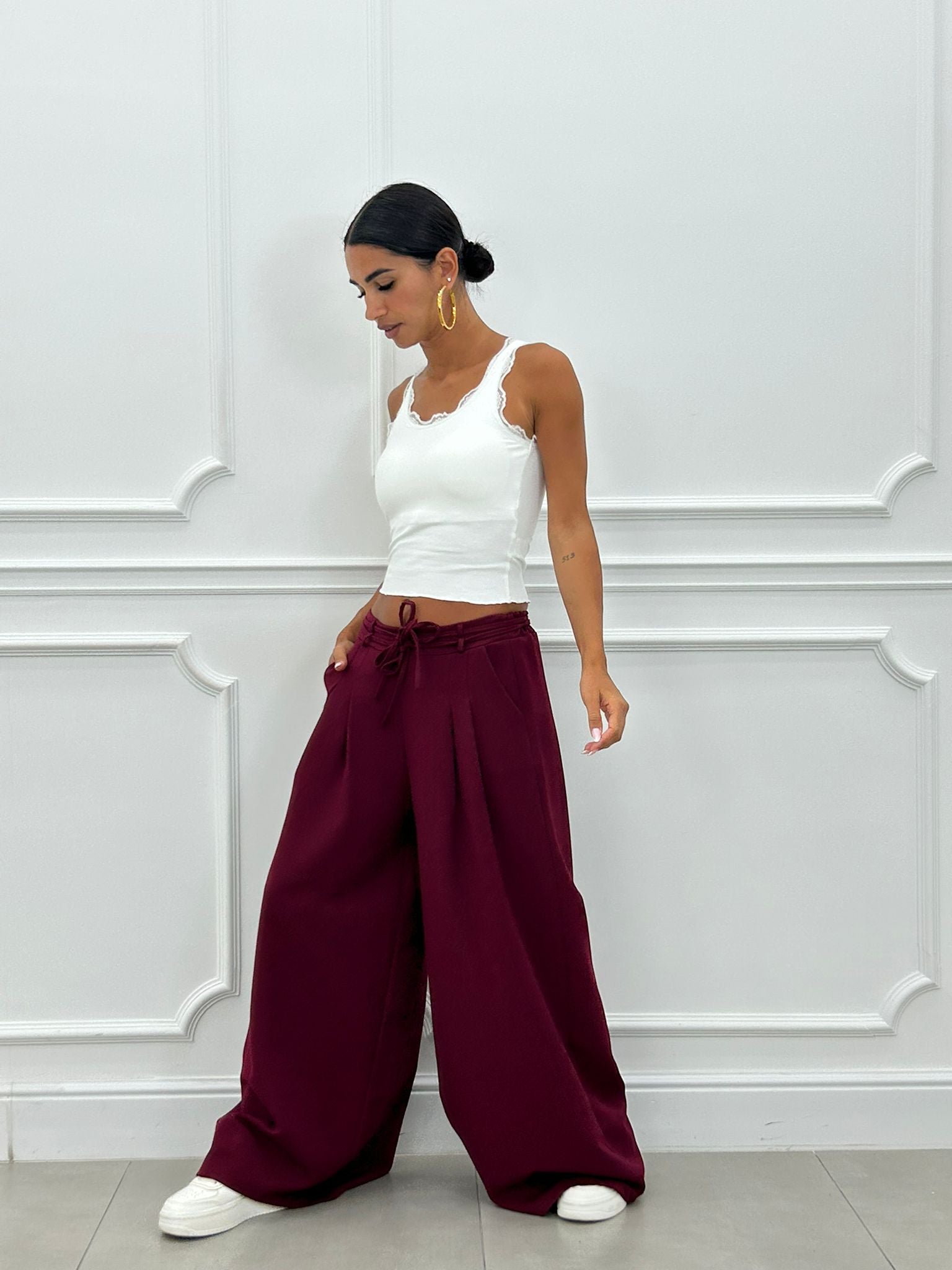PANTALONE CON PINCES E DOPPIO FIOCCO NEW AI26