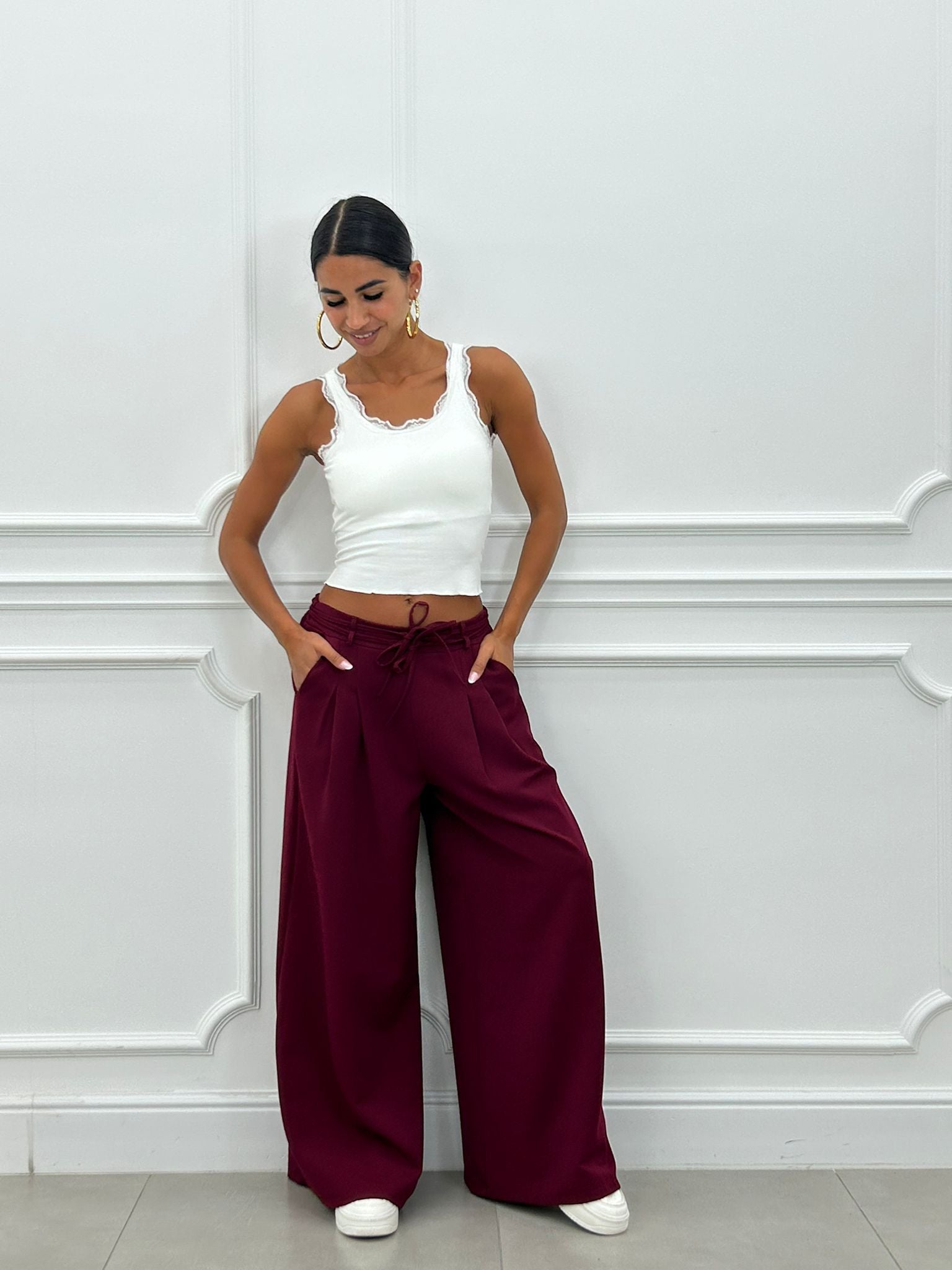 PANTALONE CON PINCES E DOPPIO FIOCCO NEW AI26