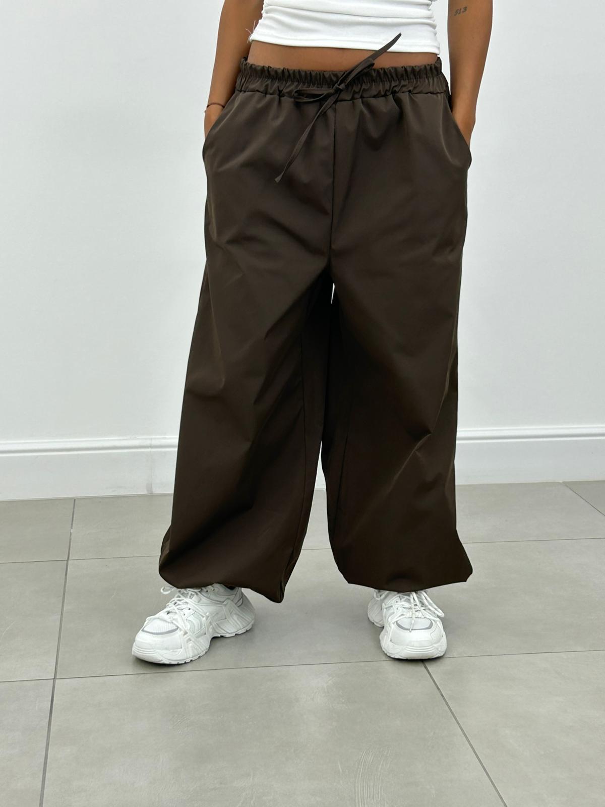 PARACHUTE PANTS NEW AI26