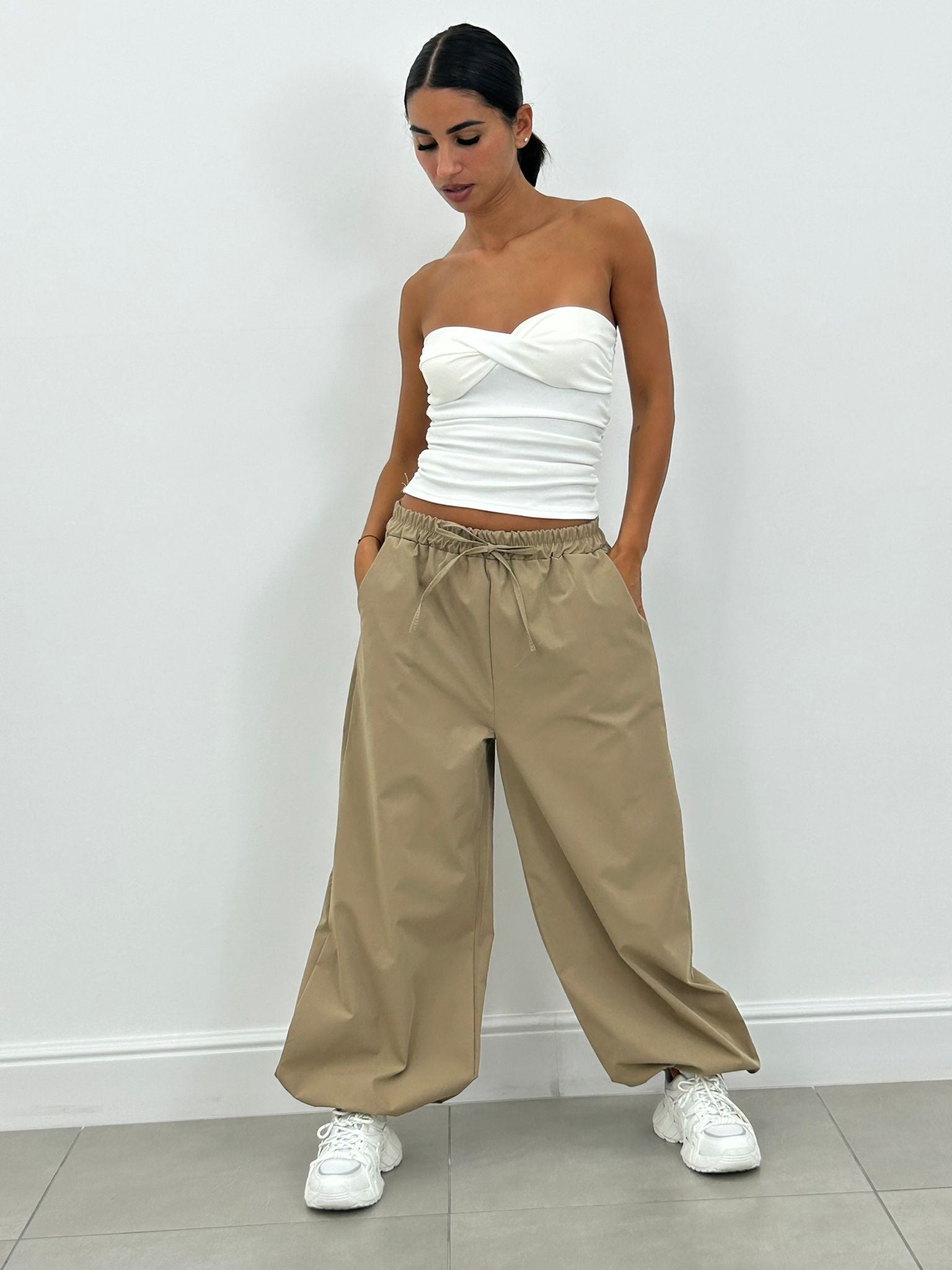 PARACHUTE PANTS NEW AI26