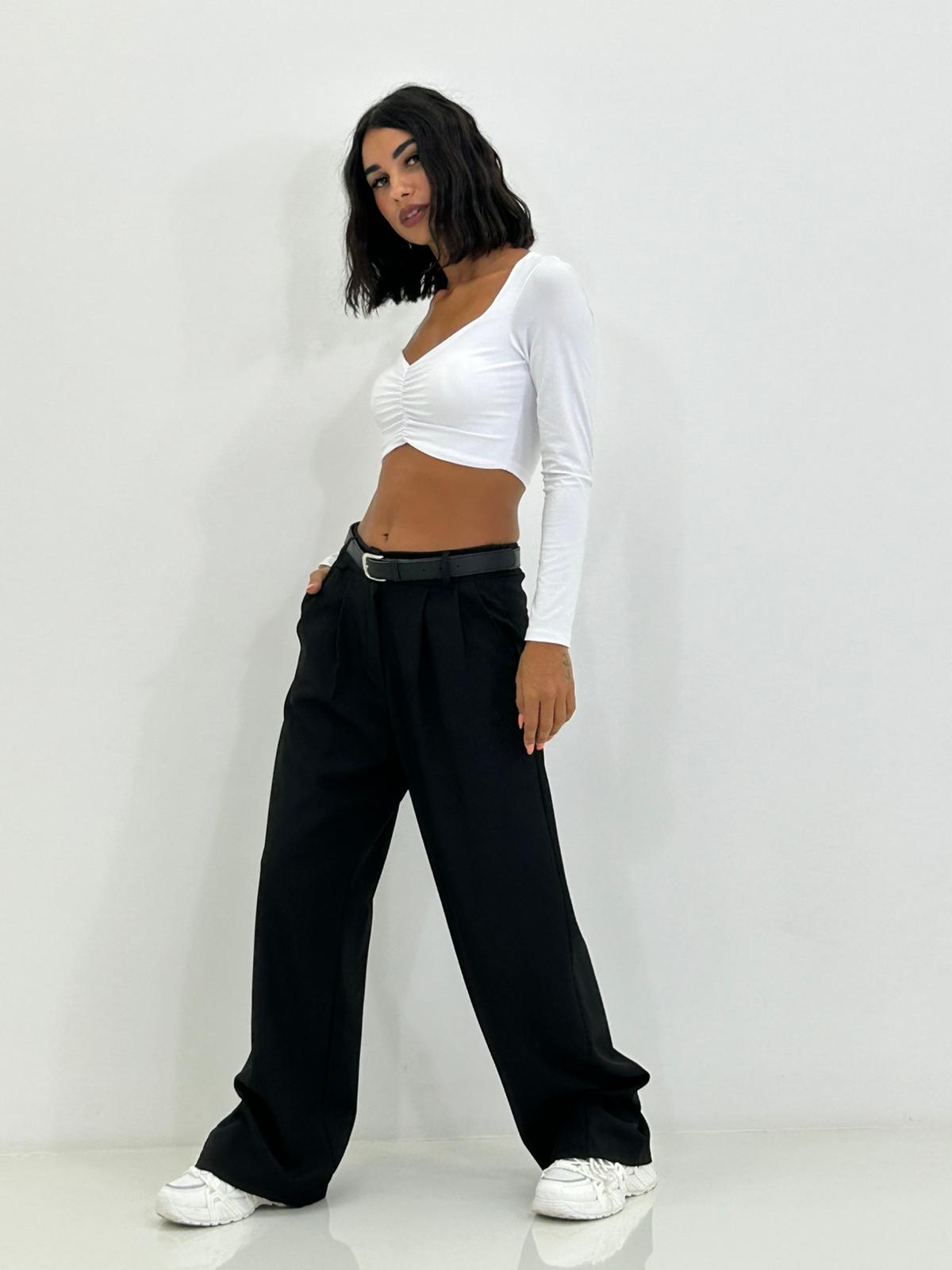 PANTALONE CON PINCES E CINTURA NEW AI26