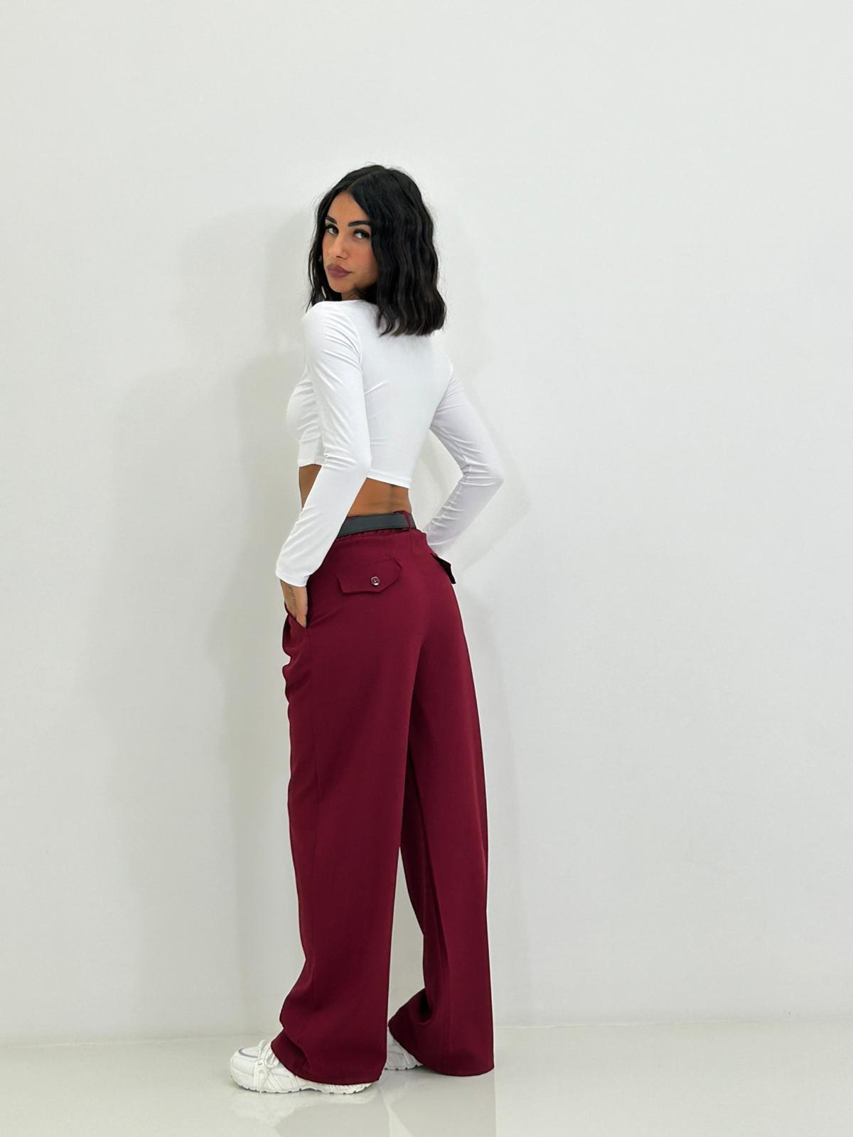 PANTALONE CON PINCES E CINTURA NEW AI26