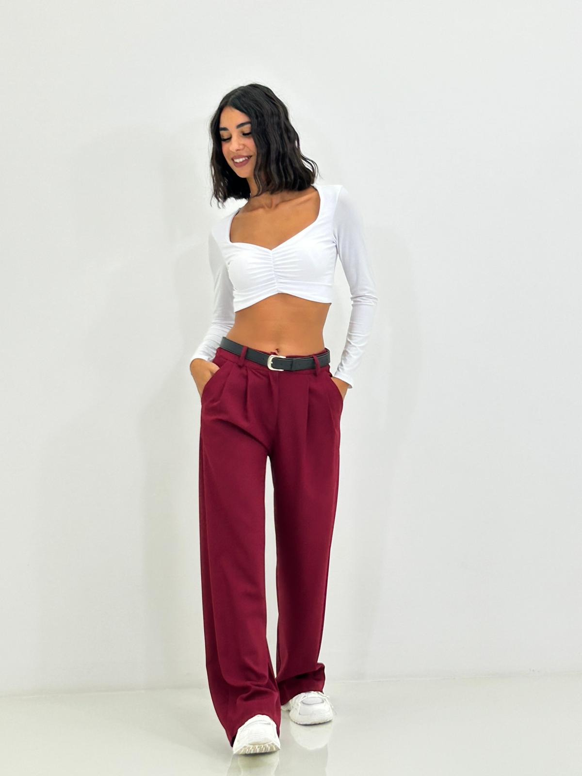 PANTALONE CON PINCES E CINTURA NEW AI26