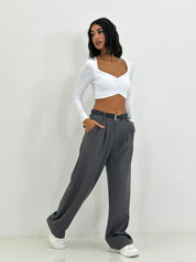 PANTALONE CON PINCES E CINTURA NEW AI26