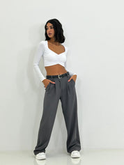 PANTALONE CON PINCES E CINTURA NEW AI26