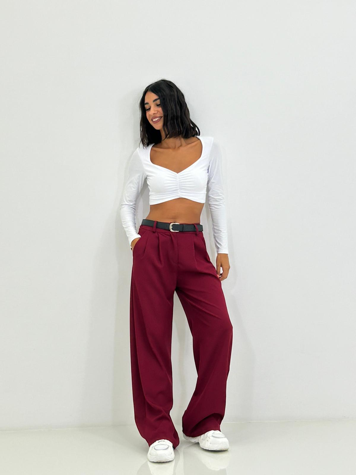 PANTALONE CON PINCES E CINTURA NEW AI26
