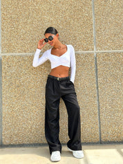 PANTALONE CON PINCES E CINTURA NEW AI26