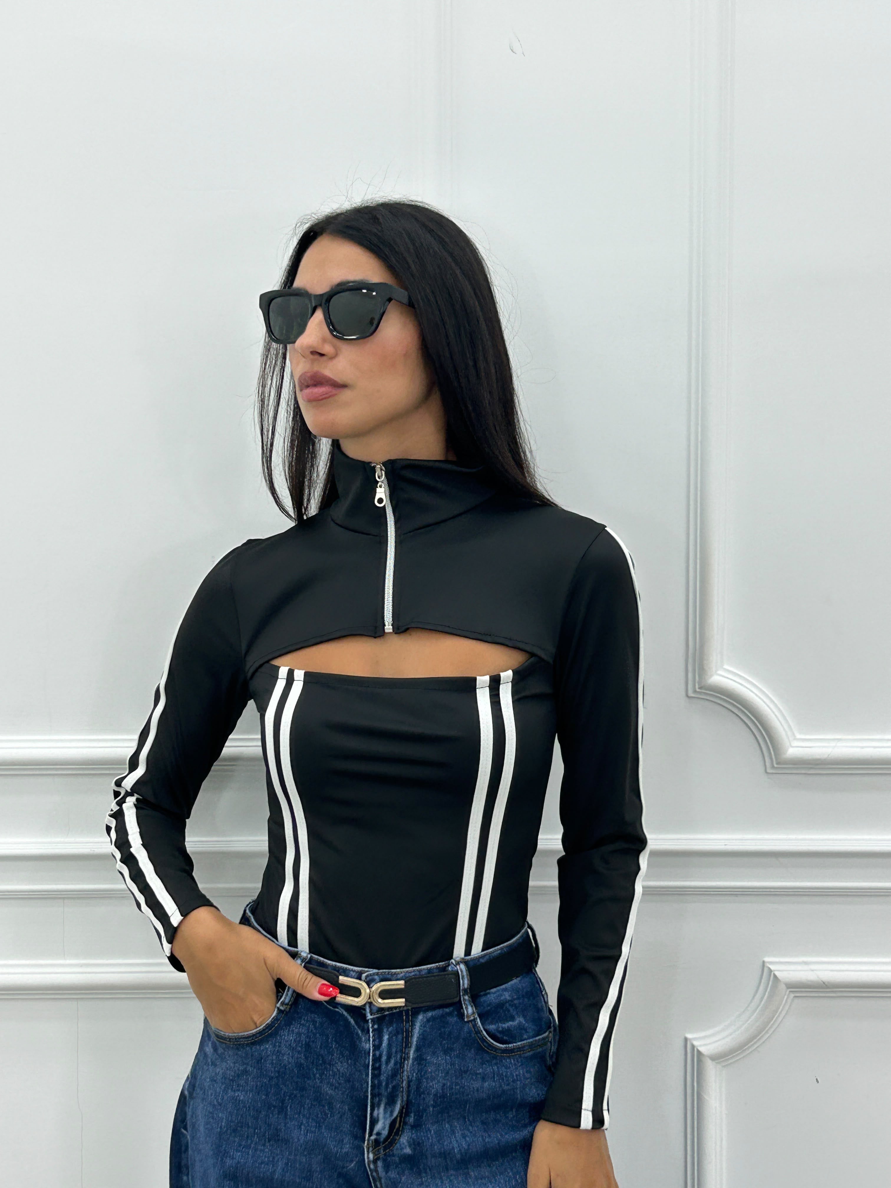 BODY CUT OUT NEW AI/27