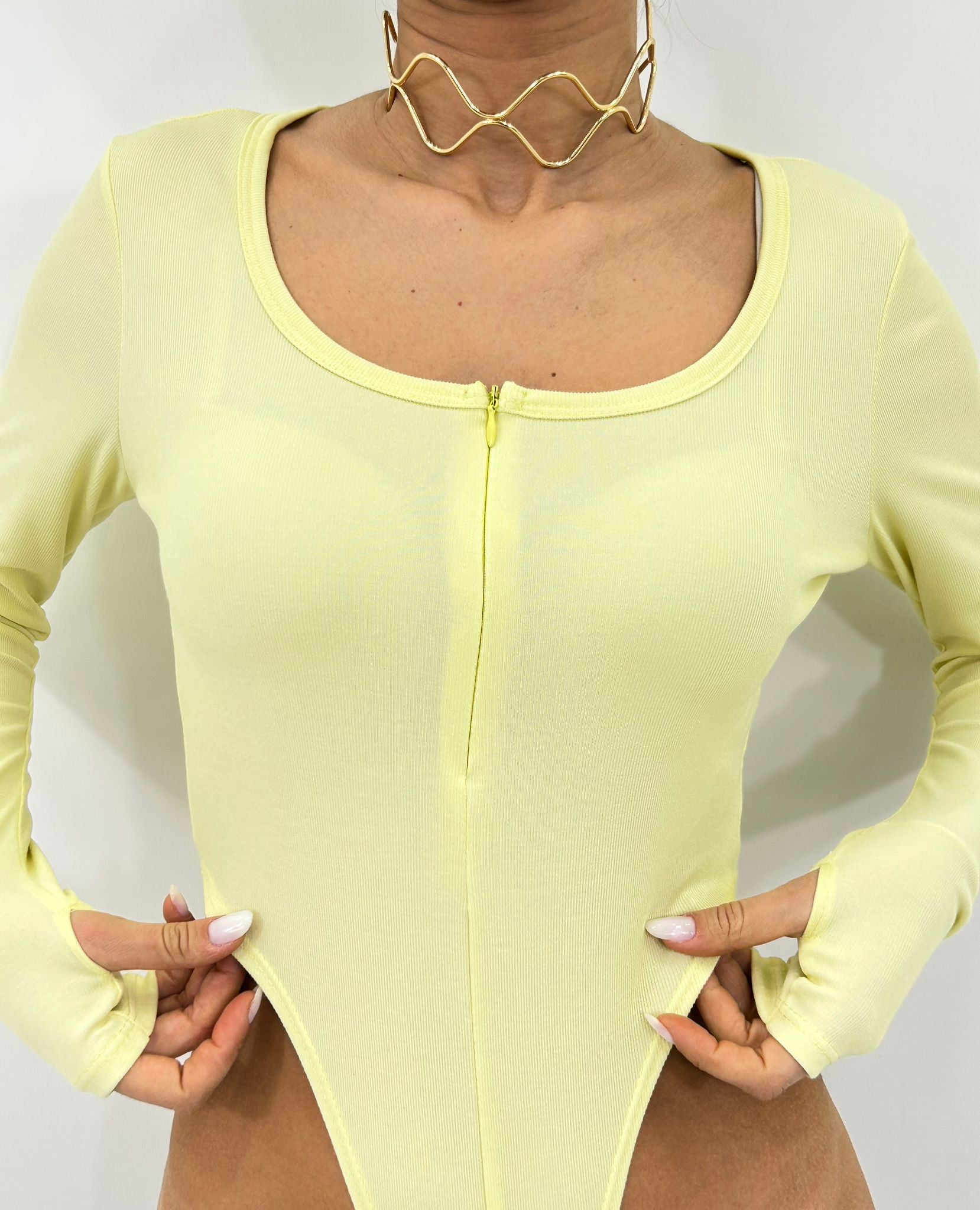 BODY ZIP FRONT NEW P/E26