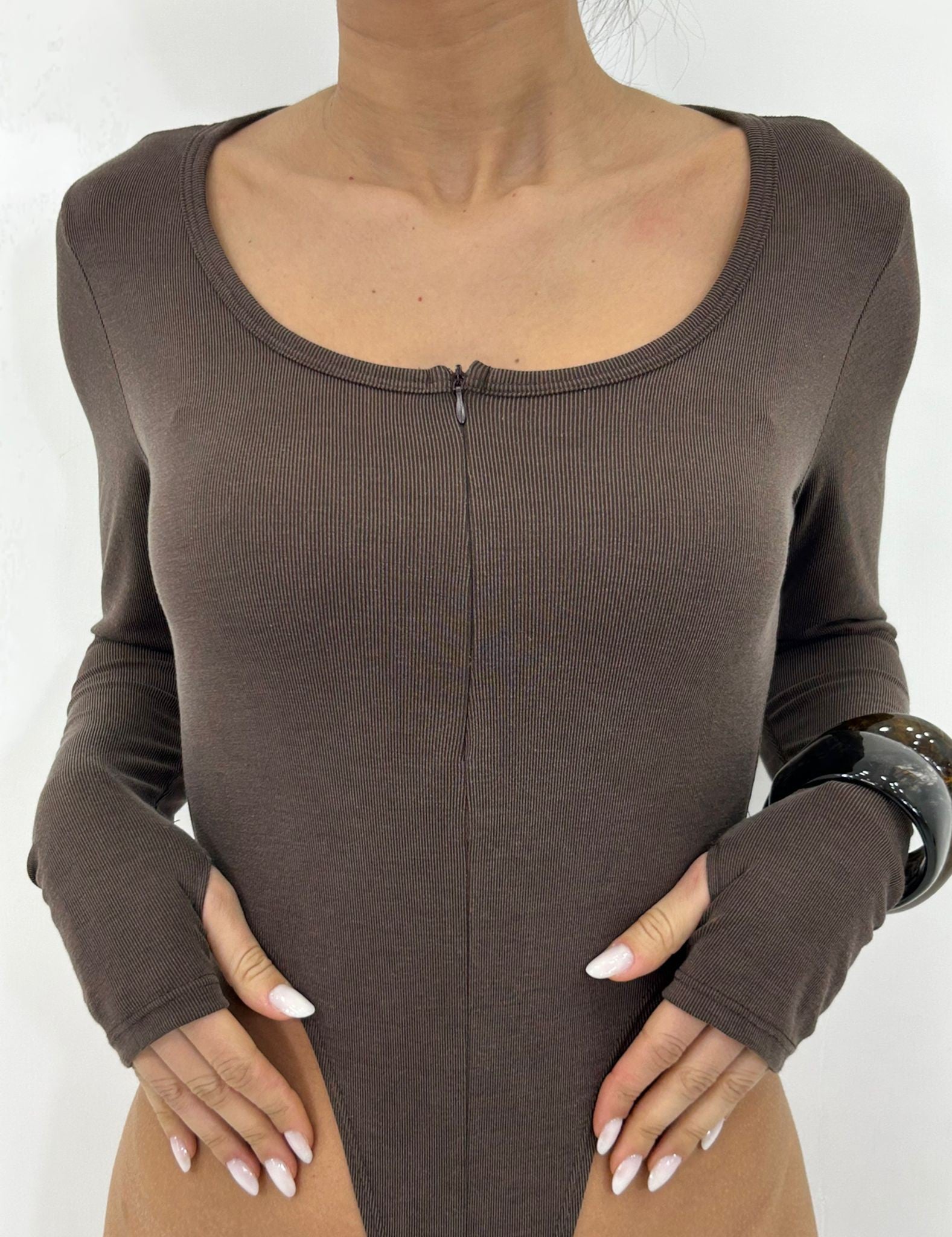 BODY ZIP FRONT NEW P/E26