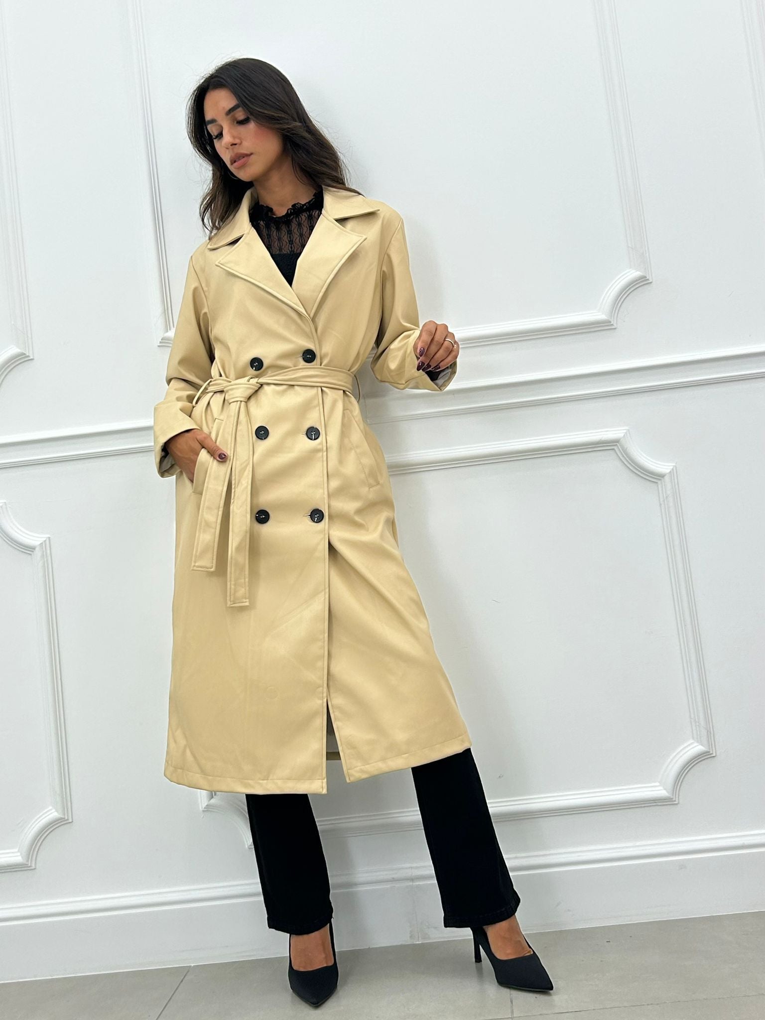 TRENCH LUNGO IN ECOPELLE AUTUMN COLLECTION