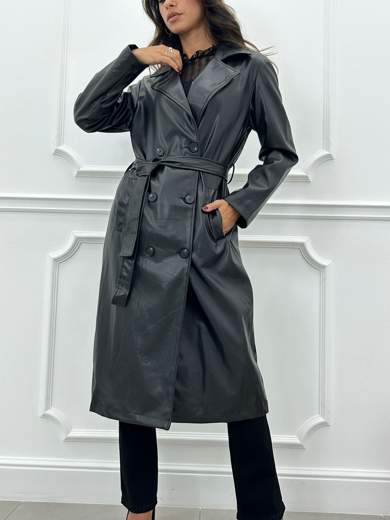 75922-TRENCH-LUNGO-IN-ECOPELLE-AUTUMN-COLLECTION-TRENCH-LUNGO-IN-ECOPELLE-AUTUMN-COLLECTION_e8b38081-e399-4f6a-9f22-246226bfb9c5.jpg