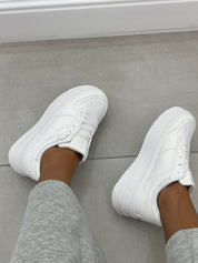 SNEAKERS TOTAL WHITE AUTUMN COLLECTION