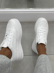 SNEAKERS TOTAL WHITE AUTUMN COLLECTION