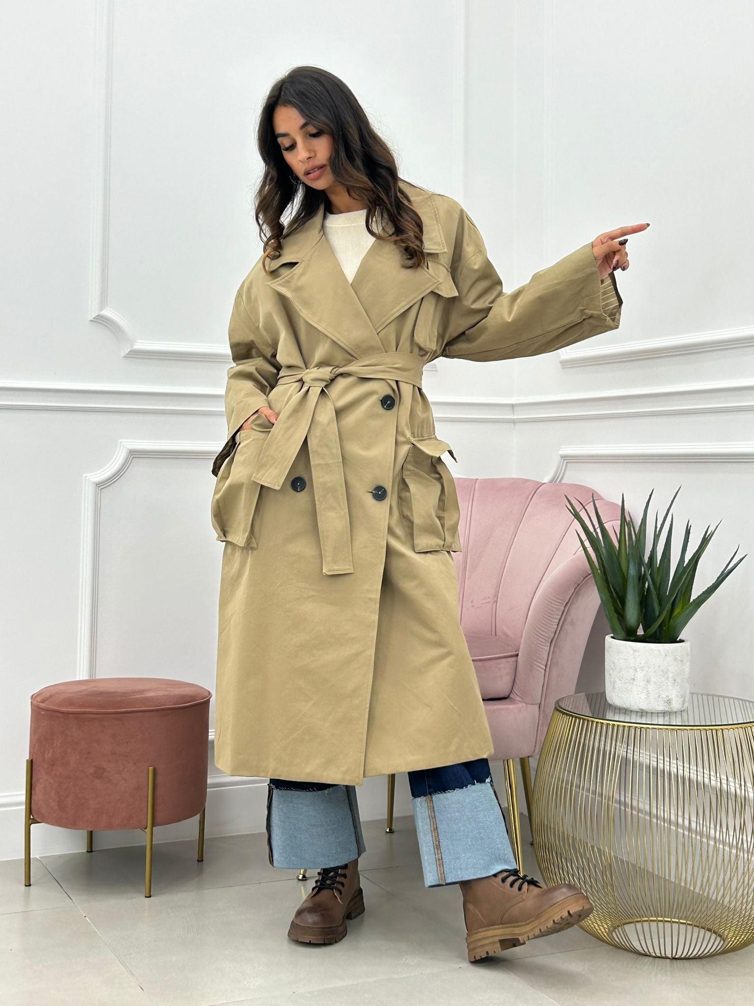 TRENCH OVER CON TASCONI AUTUMN COLLECTION