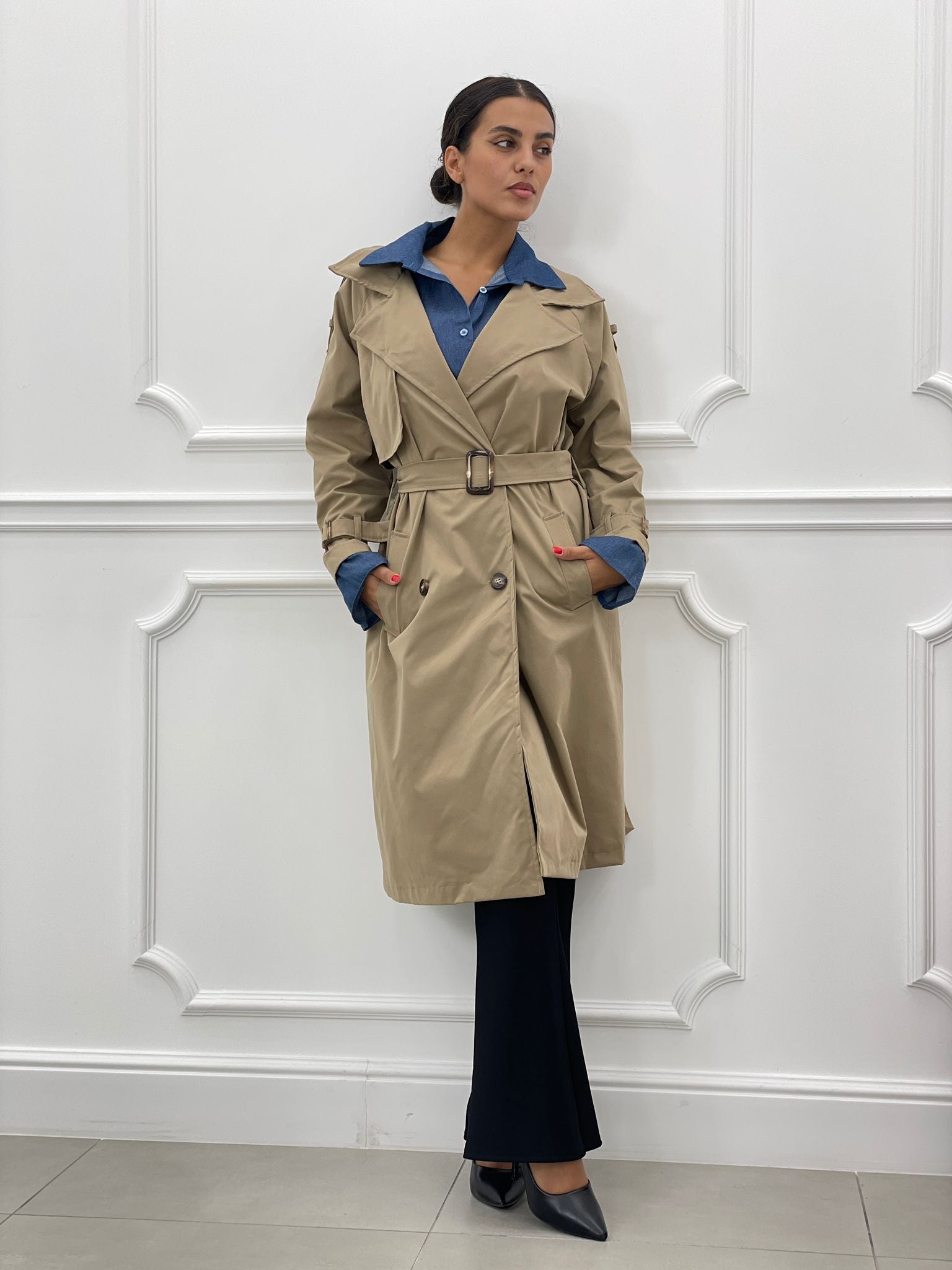 TRENCH CON FINTA CAMICIA AUTUMN COLLECTION