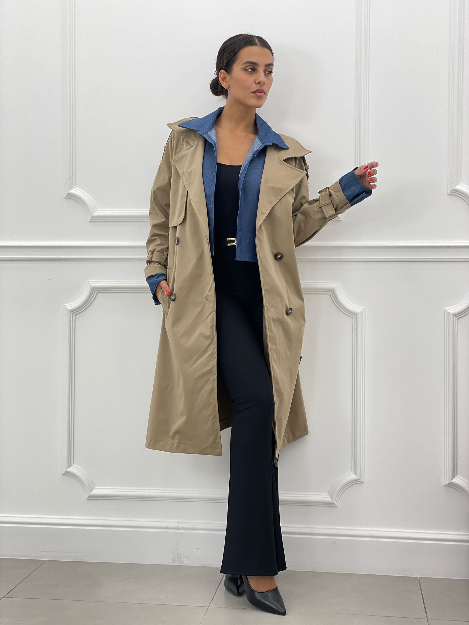 TRENCH CON FINTA CAMICIA AUTUMN COLLECTION