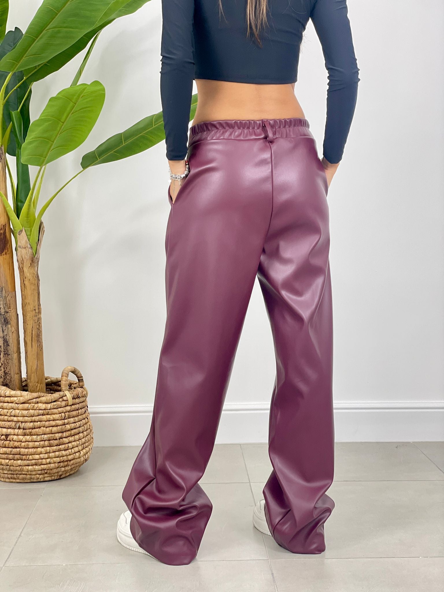 PANTALONE IN ECOPELLE AUTUMN COLLECTION