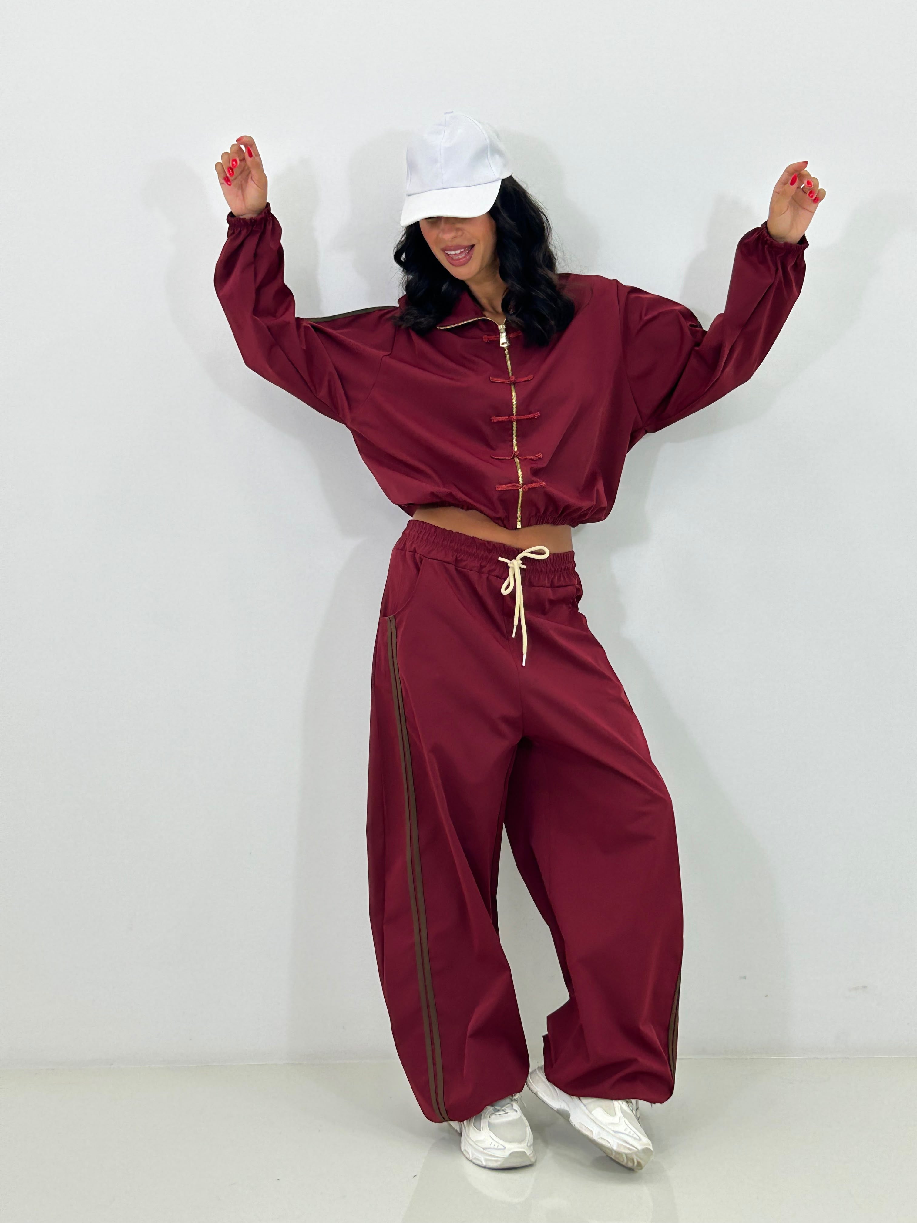 8488neg_bordeaux_8.jpg