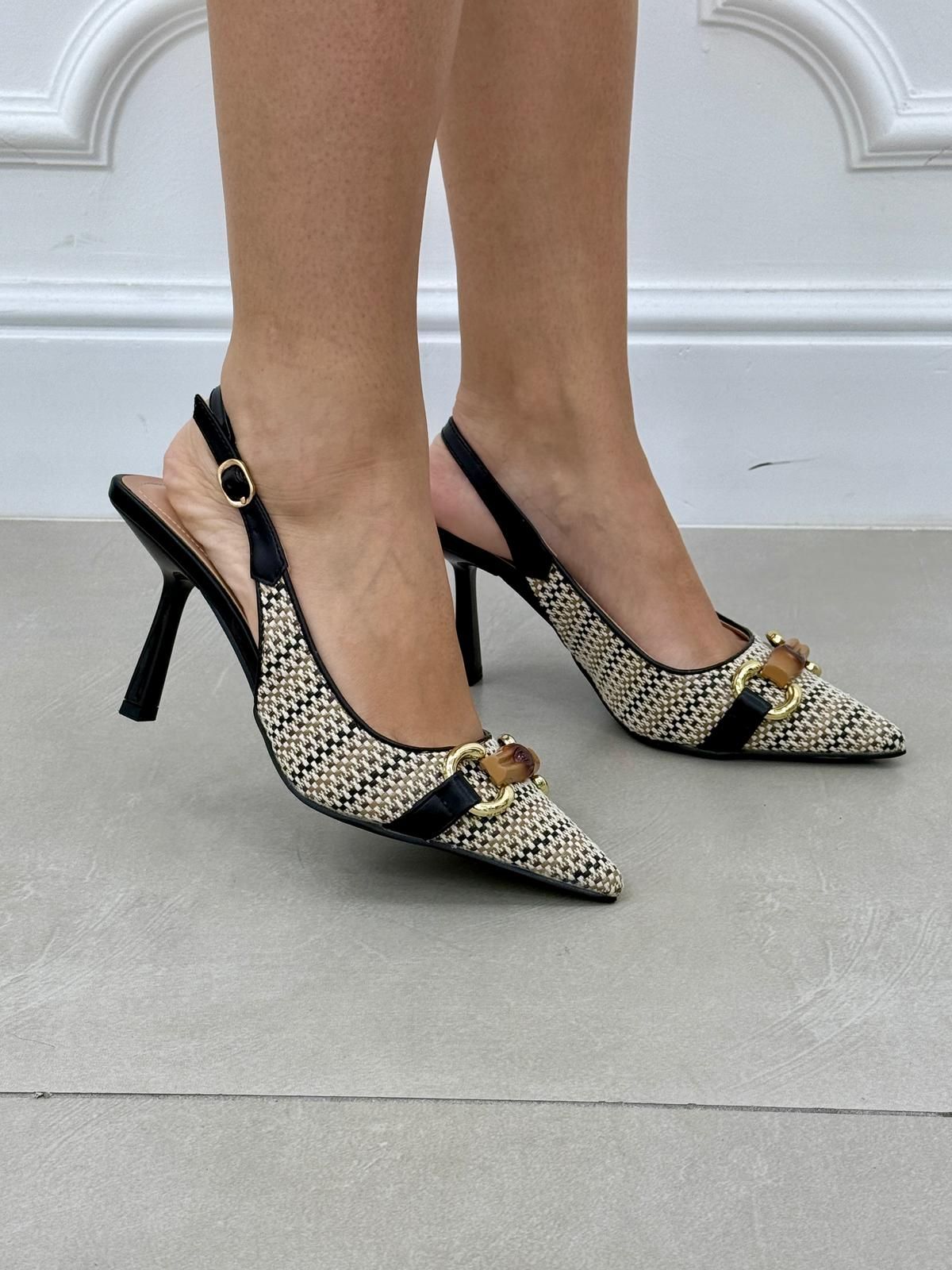 DECOLLETE CON DETTAGLIO ORO NEW SS25