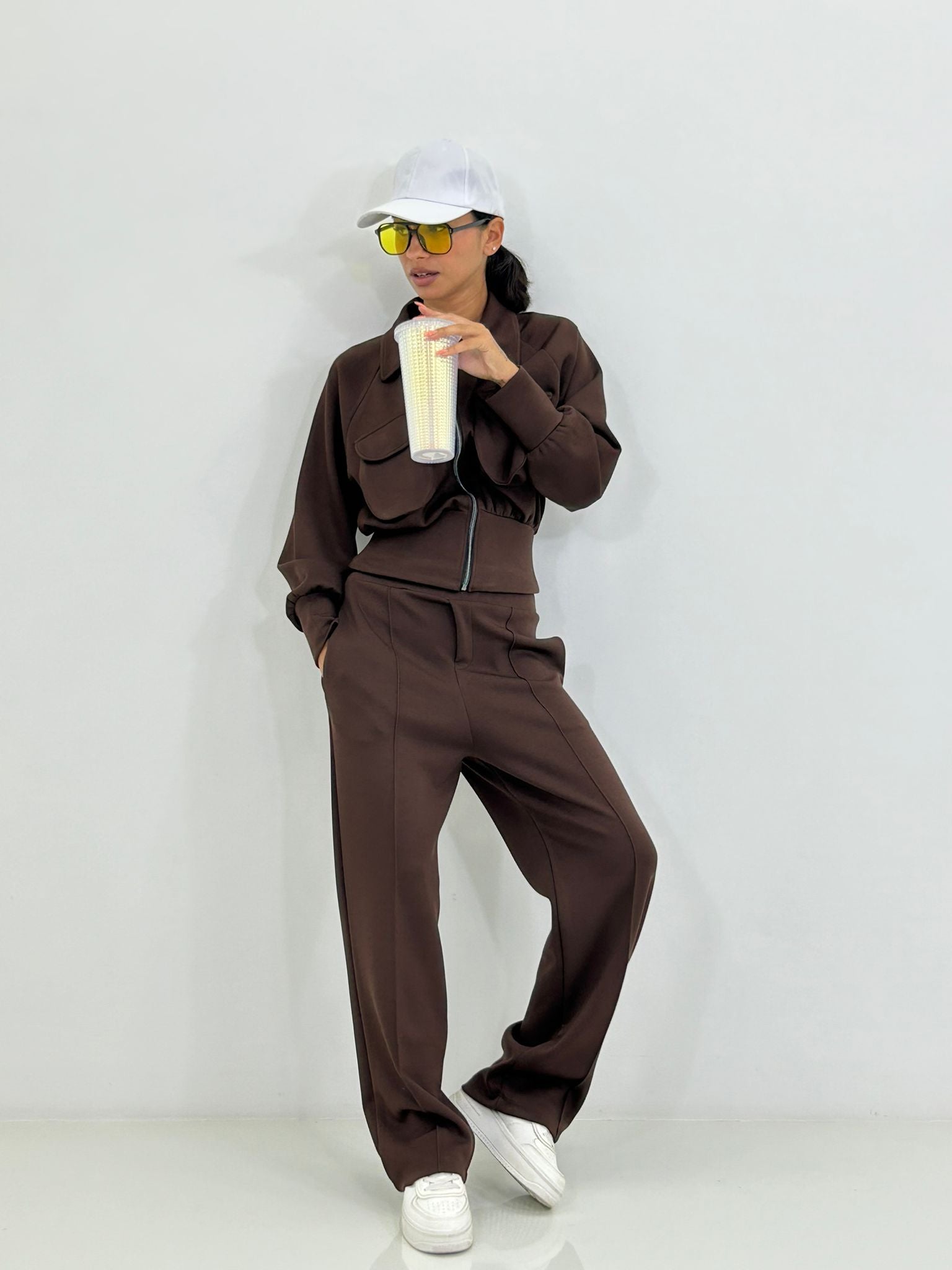 9882_marrone_8.jpg