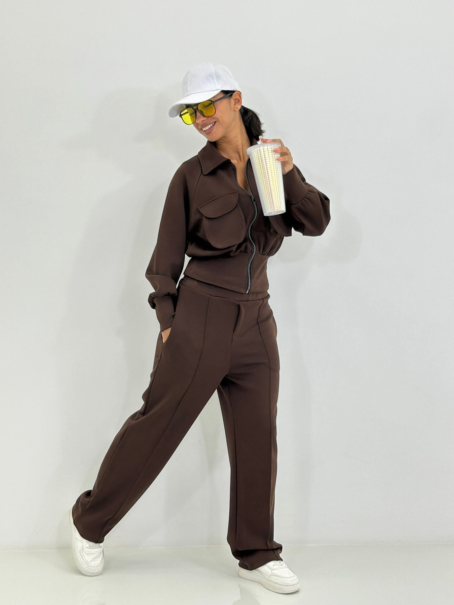 9882_marrone_9.jpg