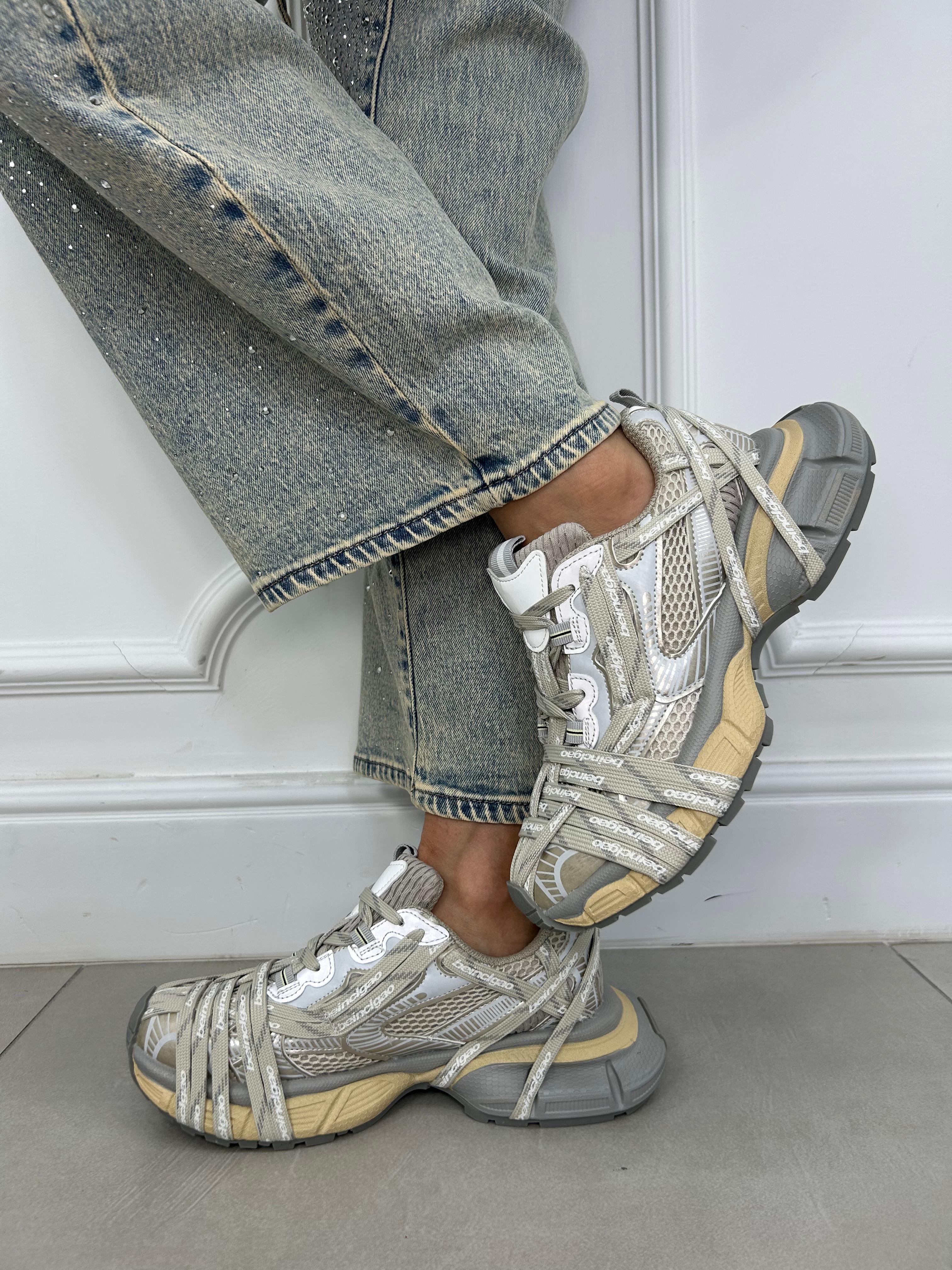 SNEAKERS TRIPLA S NEW P/E26