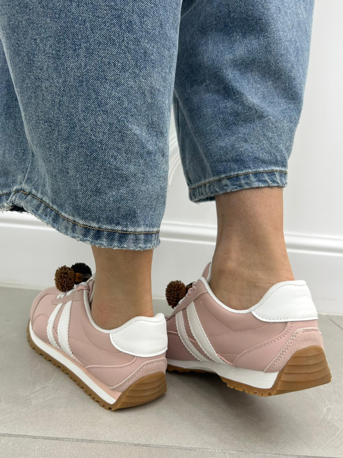 SNEAKERS TWO STRIPES NEW PE/26