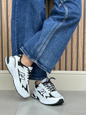 SNEAKERS BOSTON  NEW AI/27