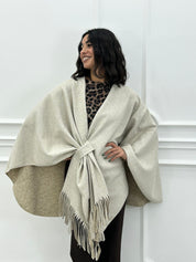 PONCHO CON FRANGE NEW AI26